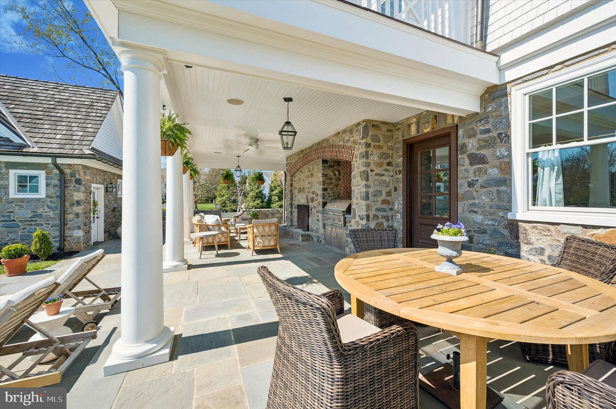 BLUE BELL - Residential