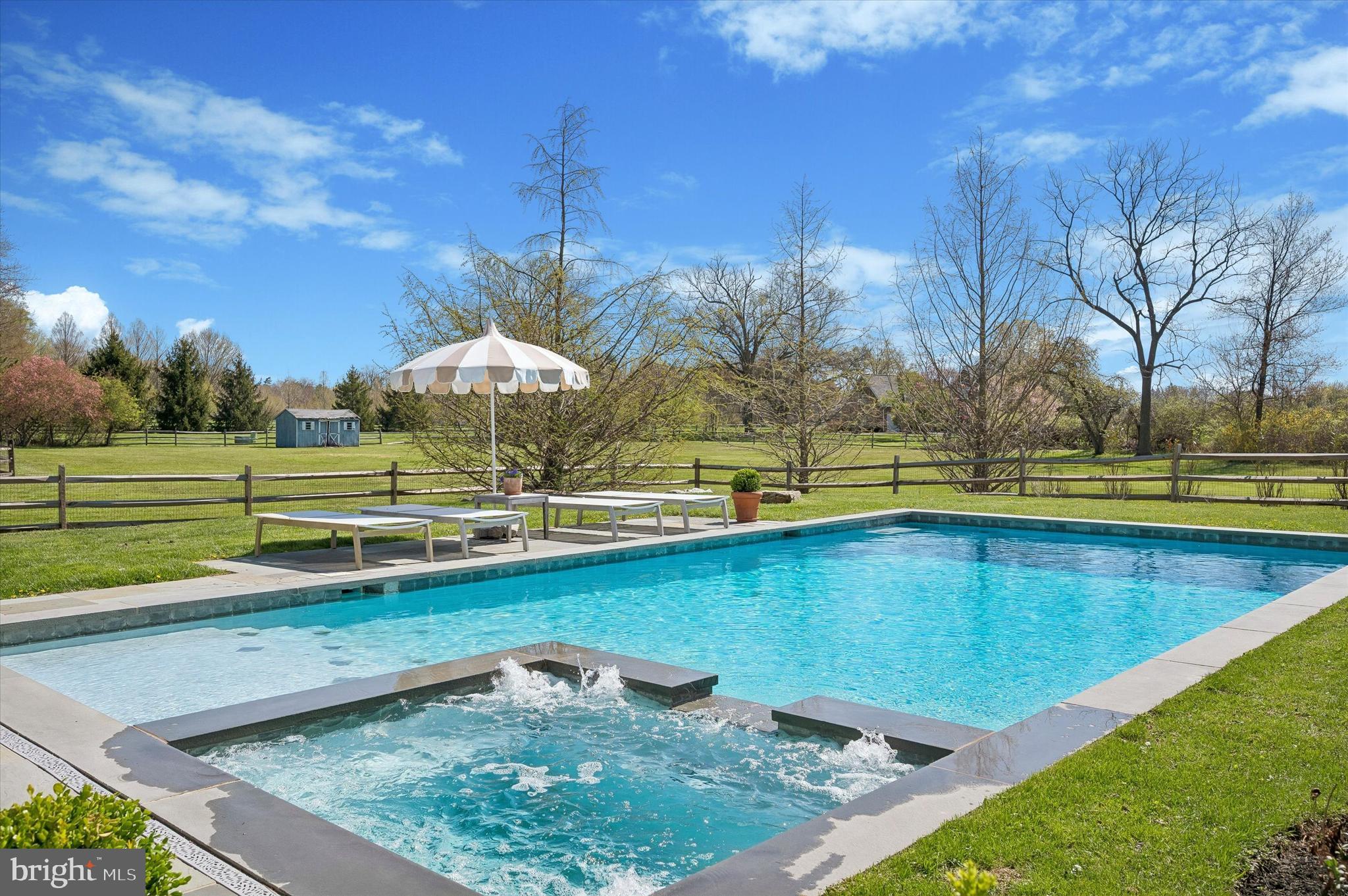 BLUE BELL - Residential