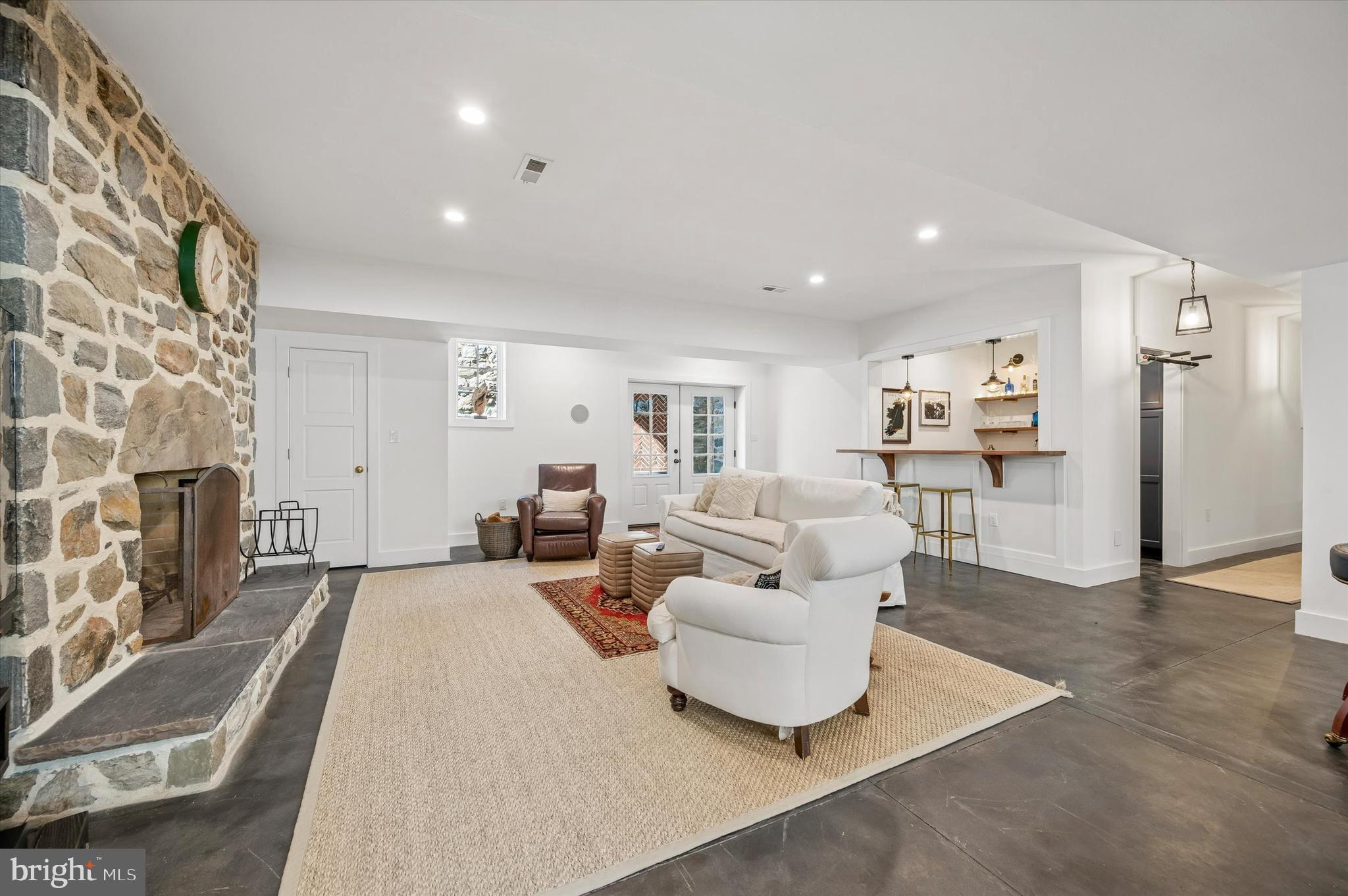 BLUE BELL - Residential