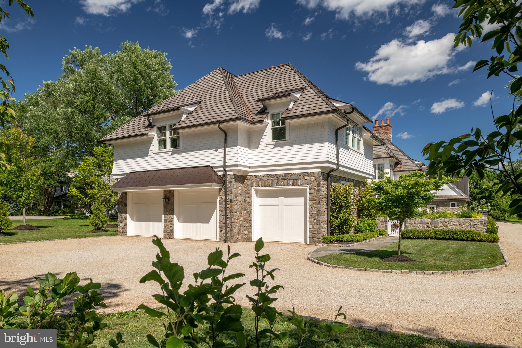 BLUE BELL - Residential