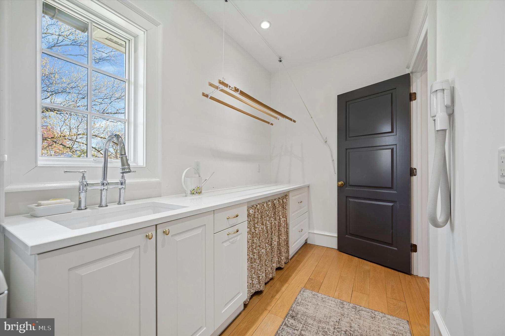 BLUE BELL - Residential