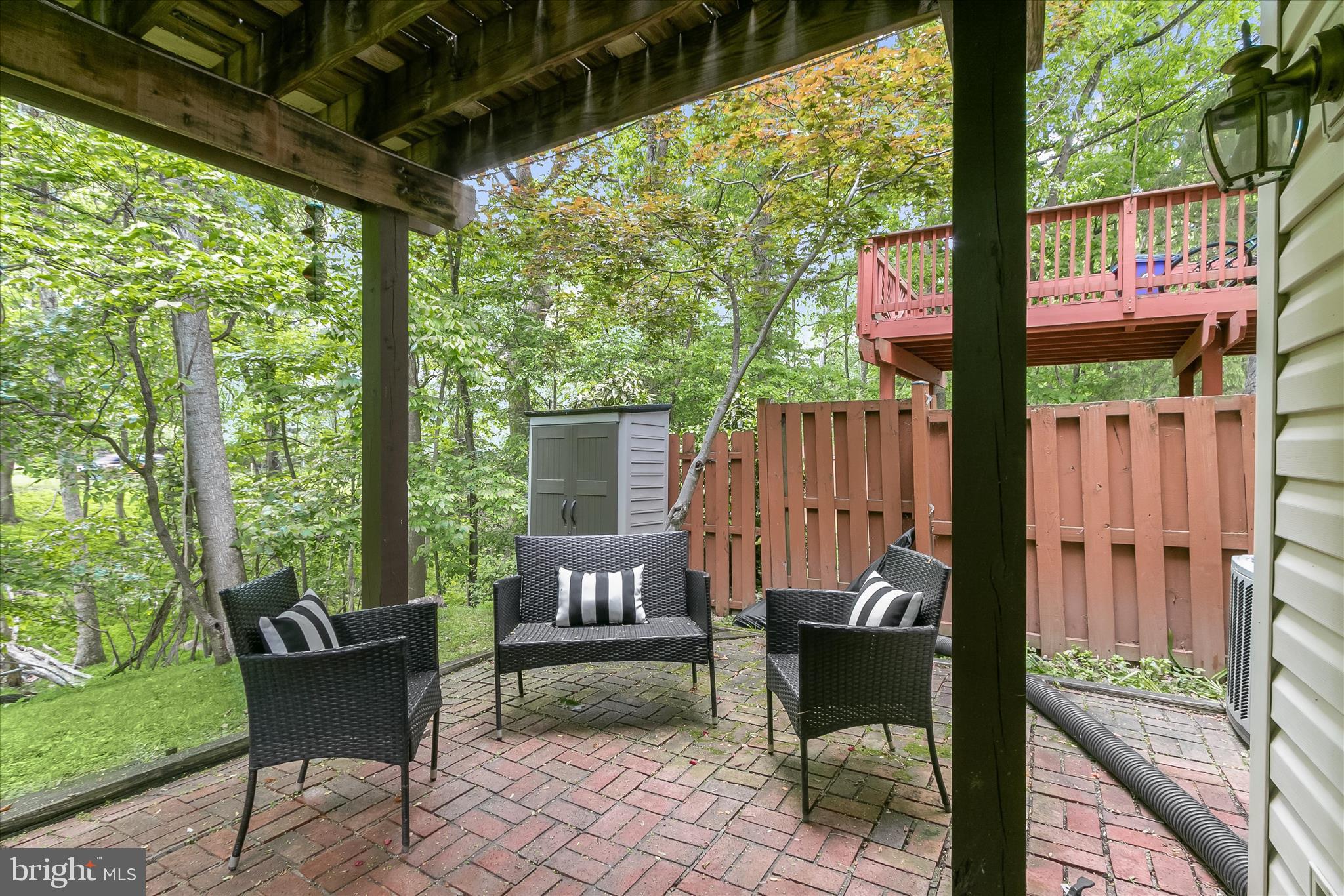 BONIFANT WOODS - Residential