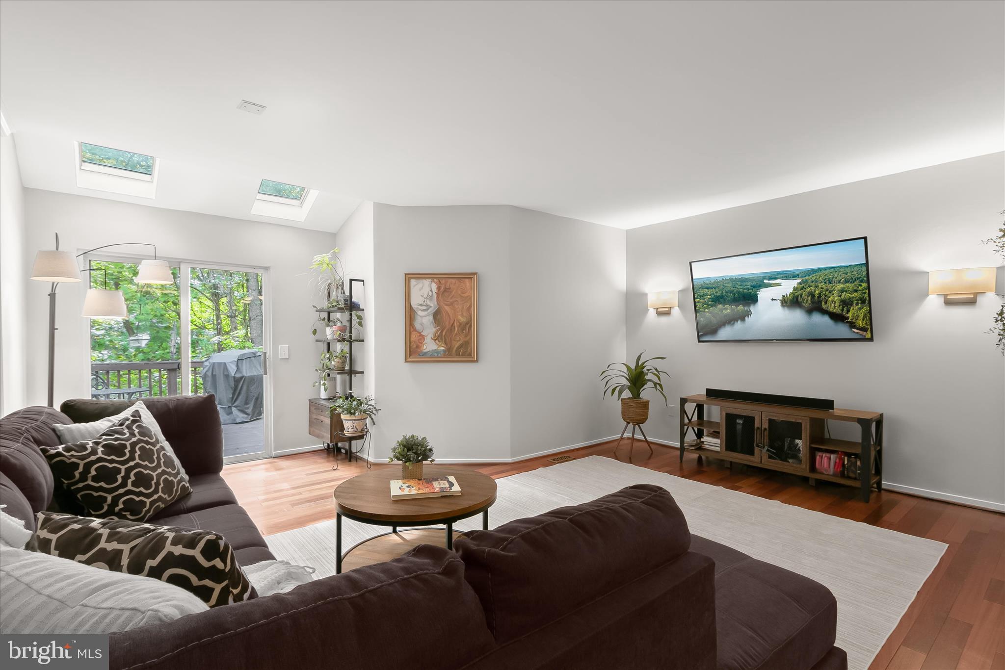 BONIFANT WOODS - Residential