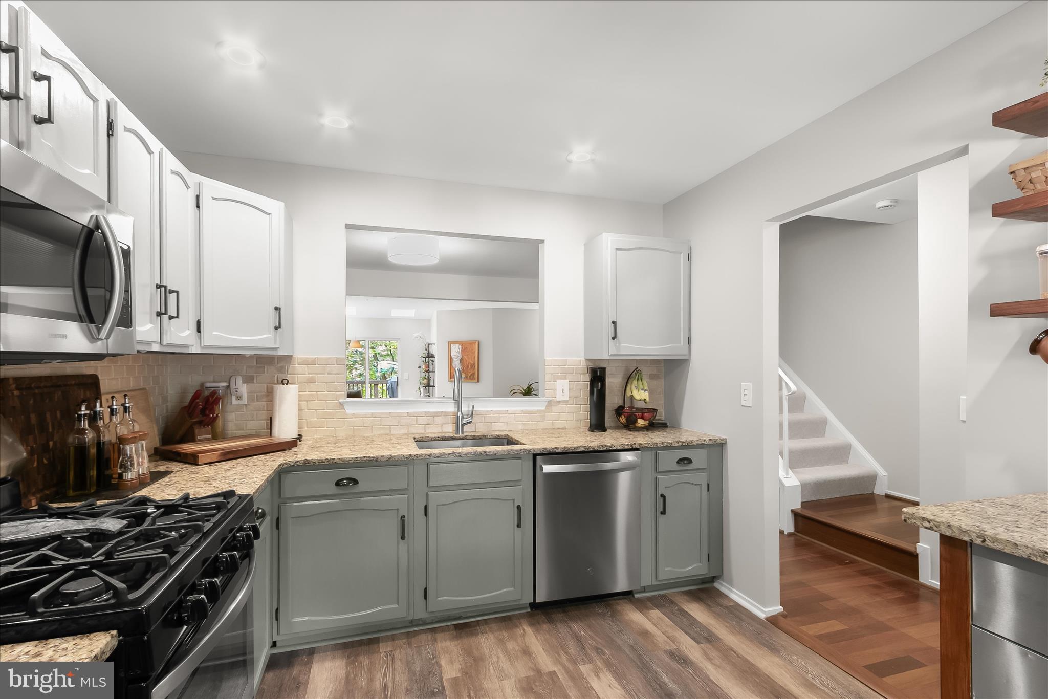 BONIFANT WOODS - Residential