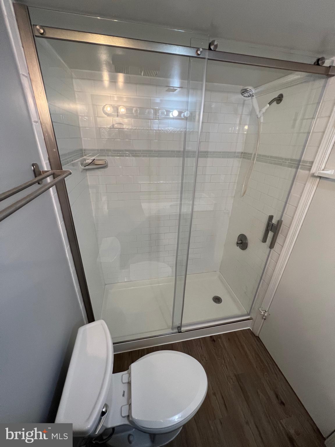 BURKE COVE - Residential