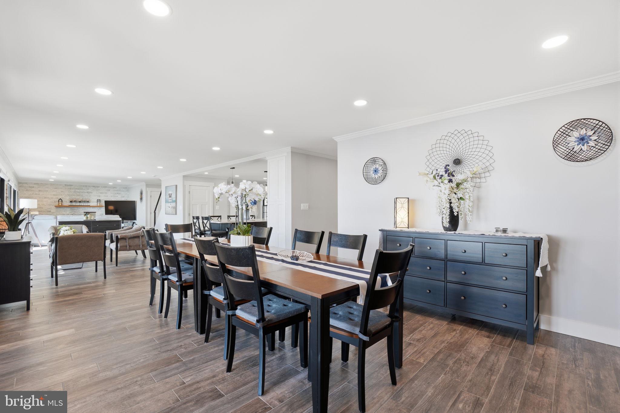 HALLOWING POINT RIVER ESTATES - Residential