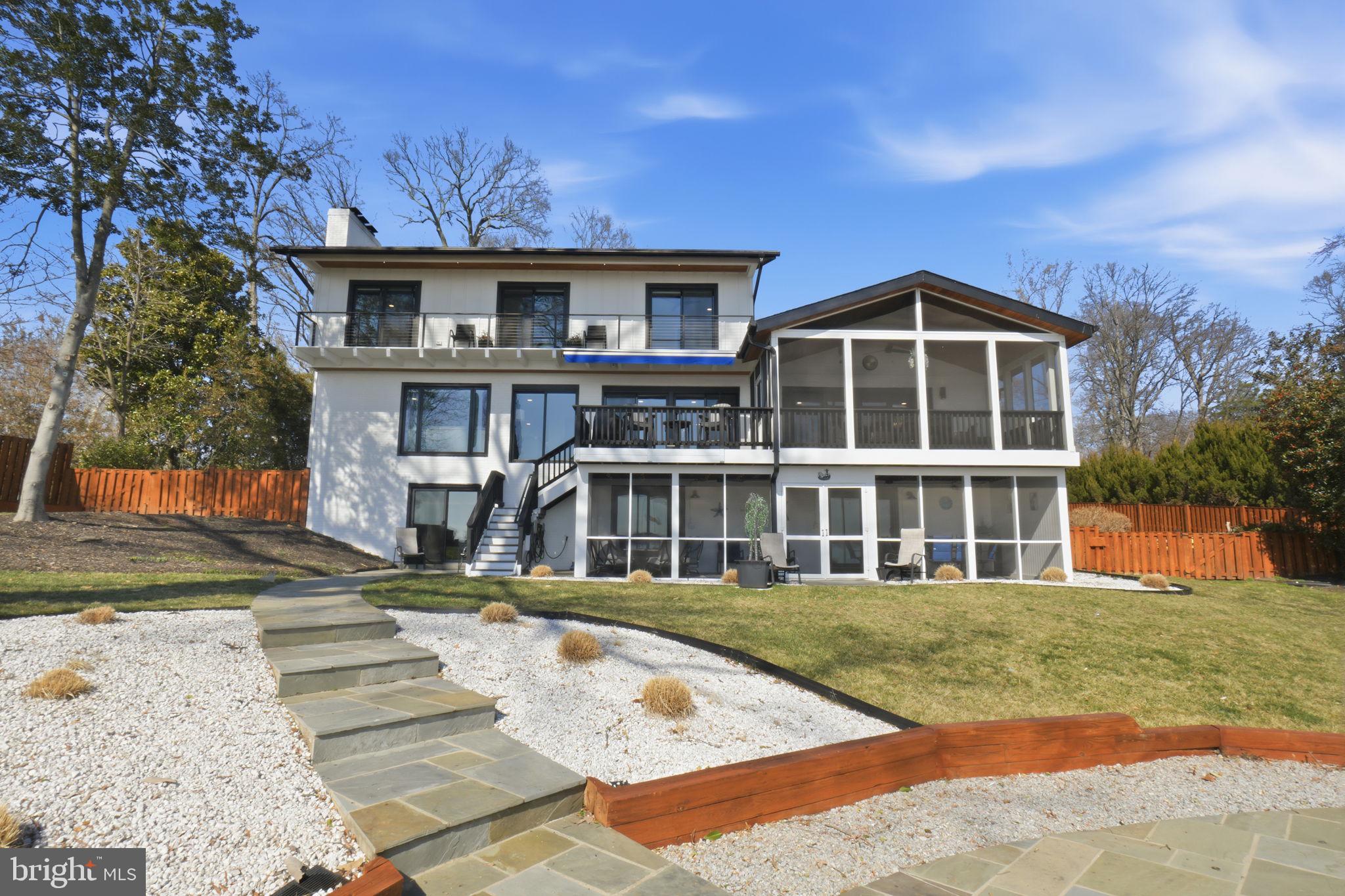 HALLOWING POINT RIVER ESTATES - Residential