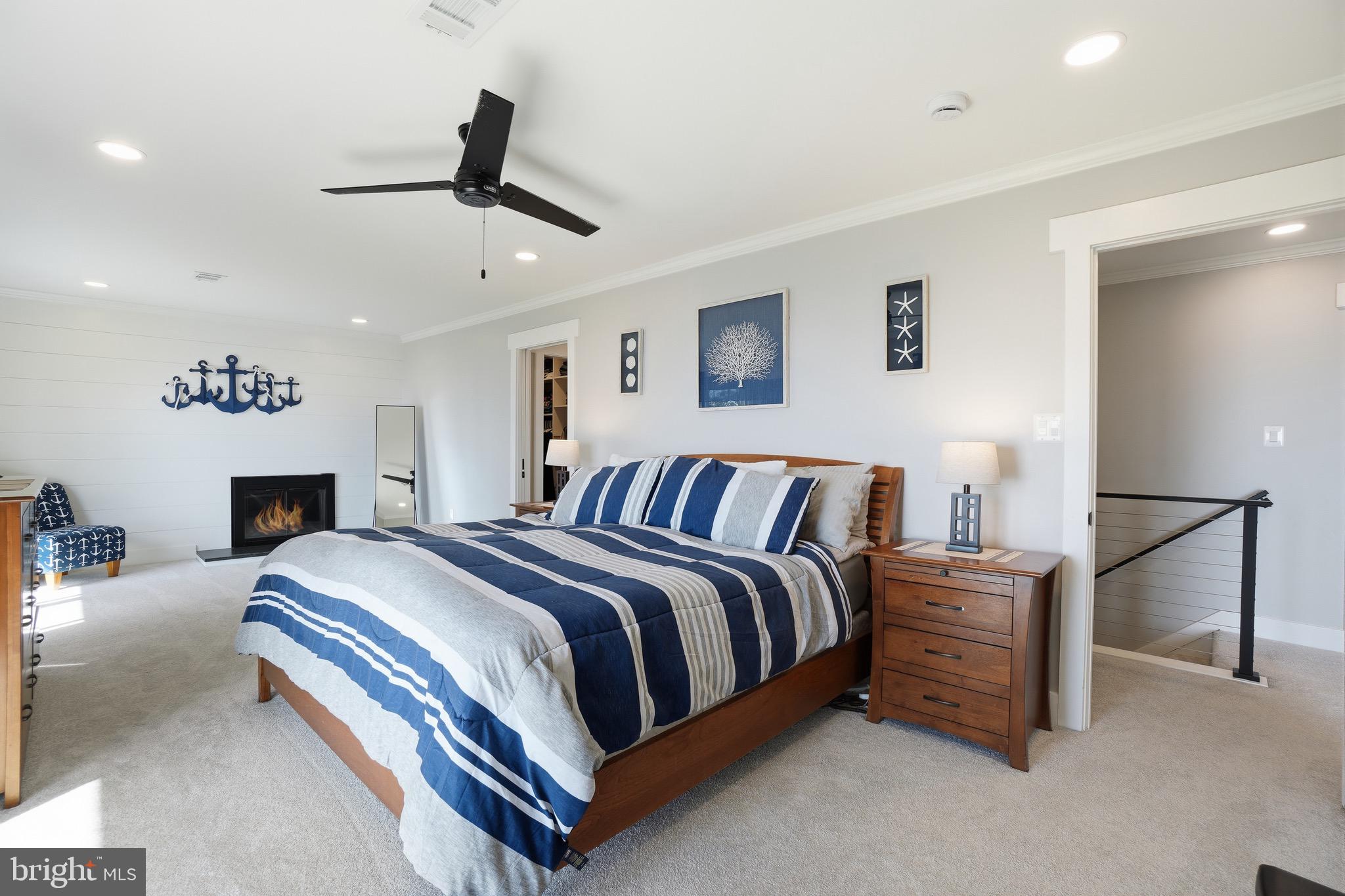 HALLOWING POINT RIVER ESTATES - Residential