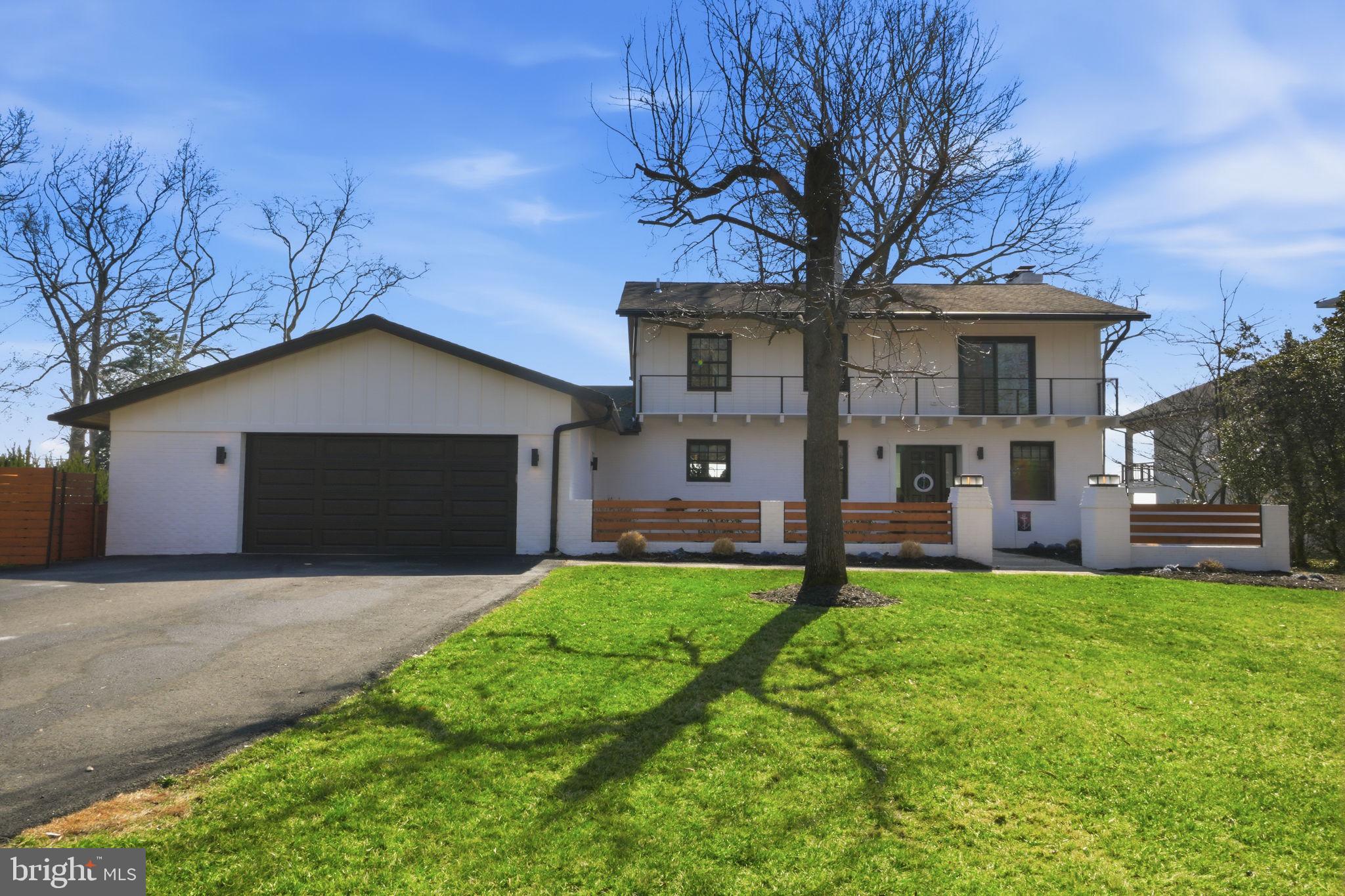 HALLOWING POINT RIVER ESTATES - Residential