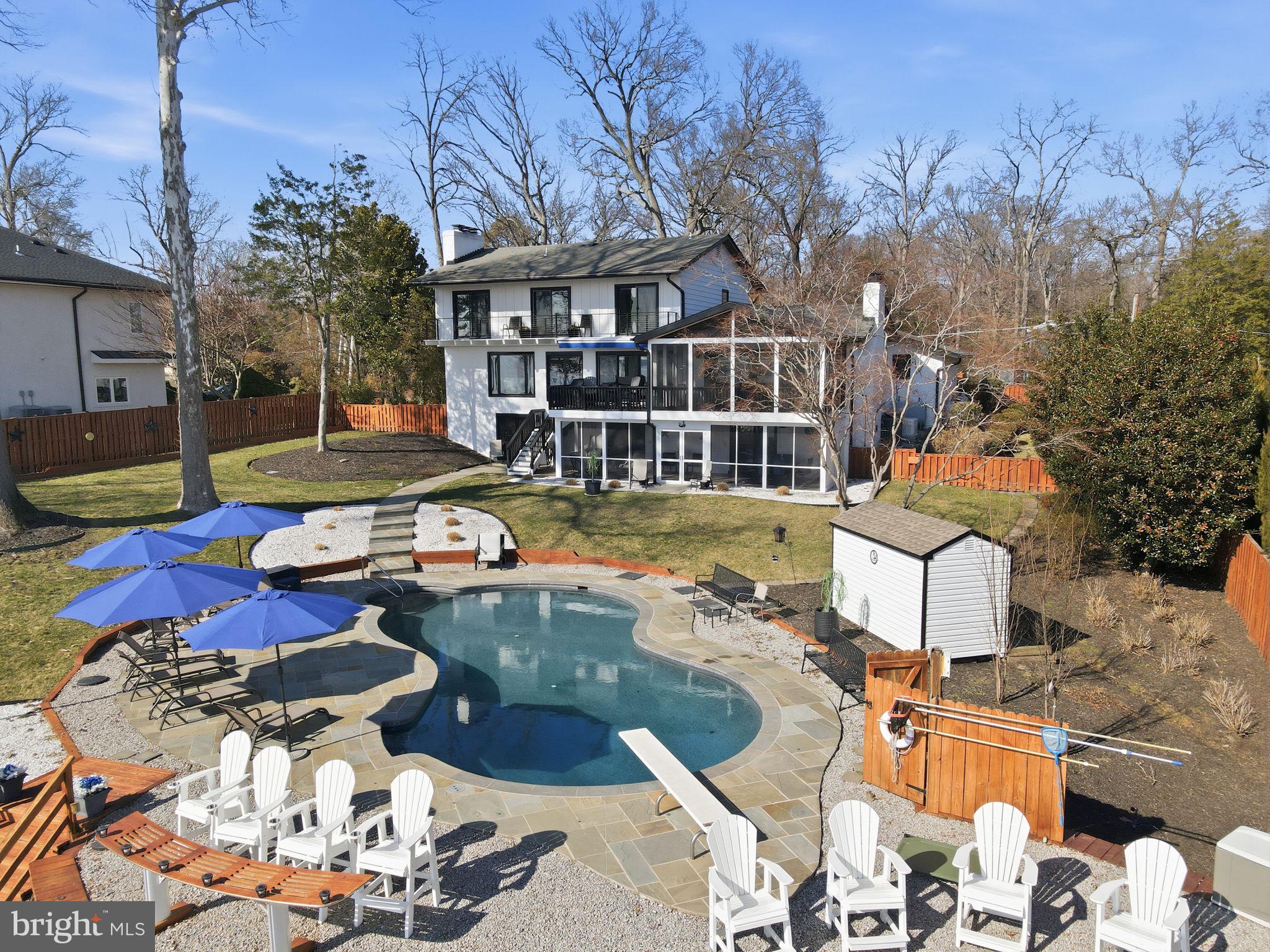 HALLOWING POINT RIVER ESTATES - Residential