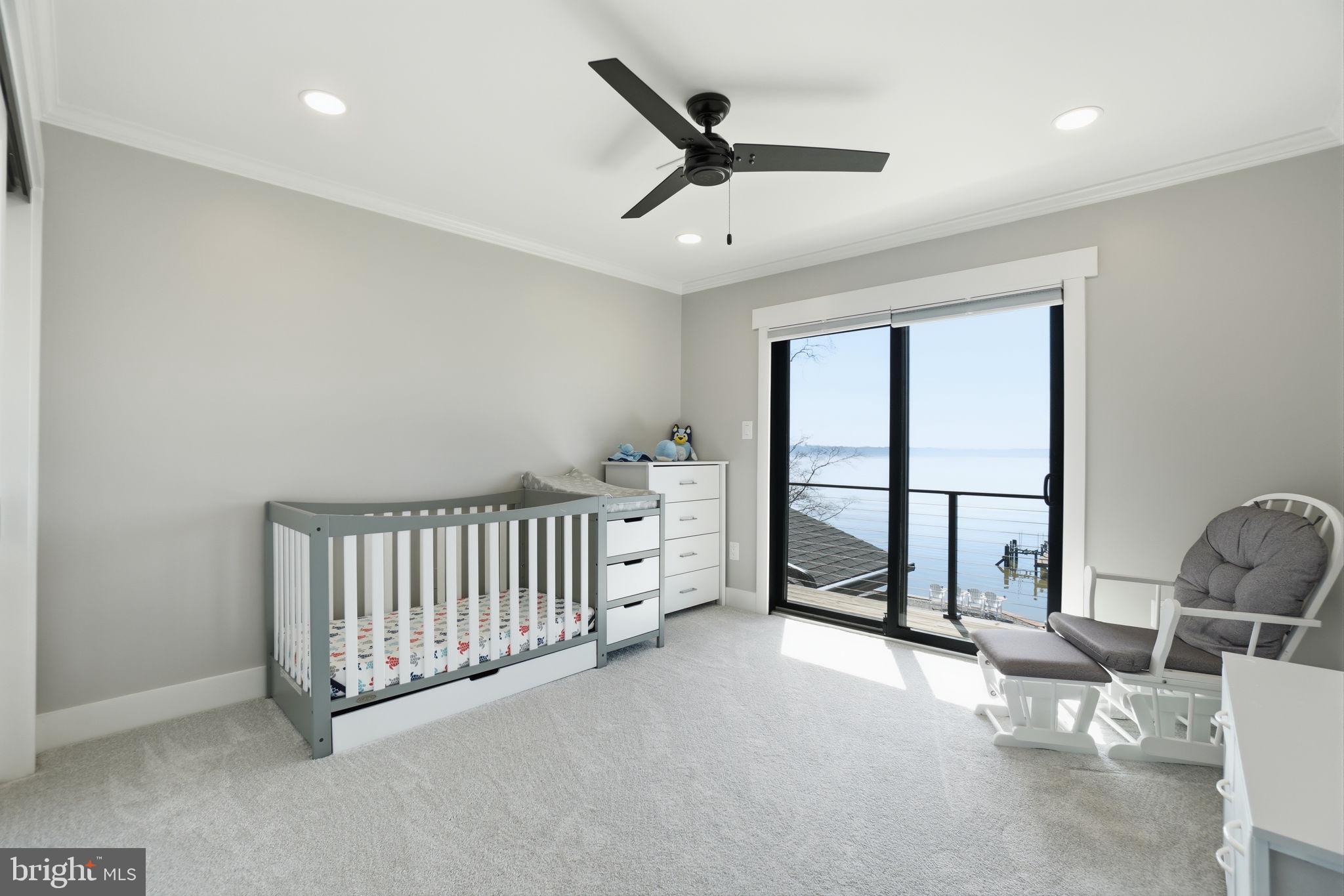 HALLOWING POINT RIVER ESTATES - Residential