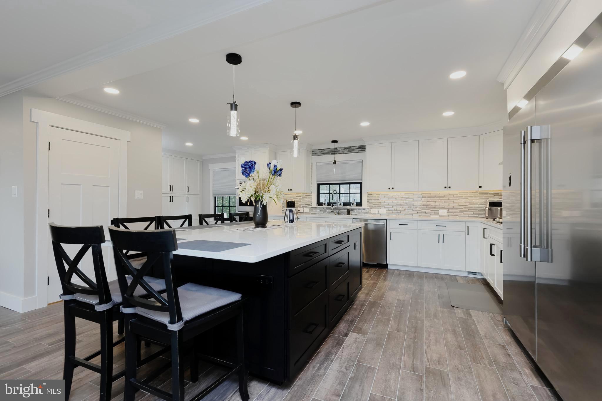 HALLOWING POINT RIVER ESTATES - Residential