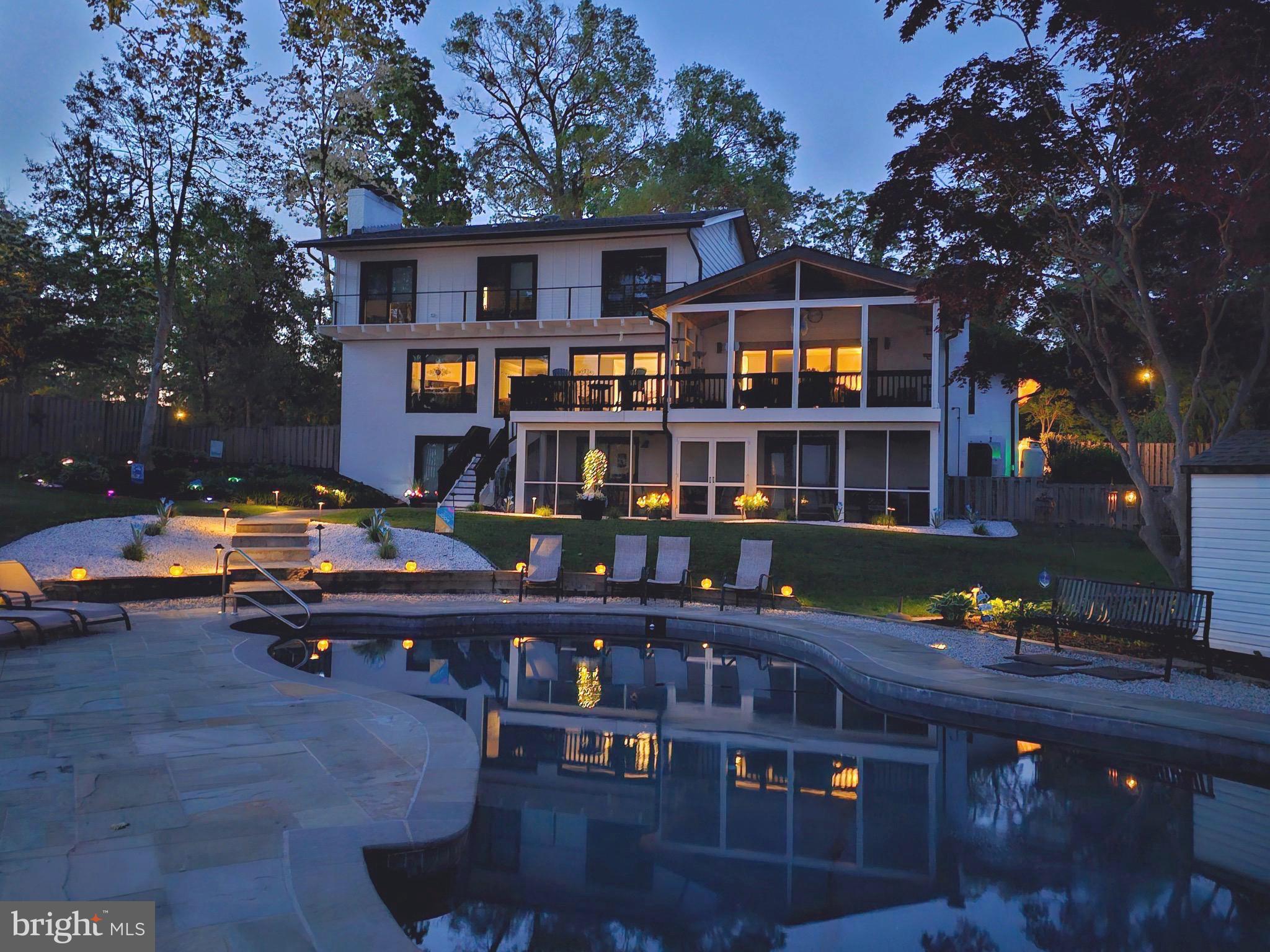 HALLOWING POINT RIVER ESTATES - Residential