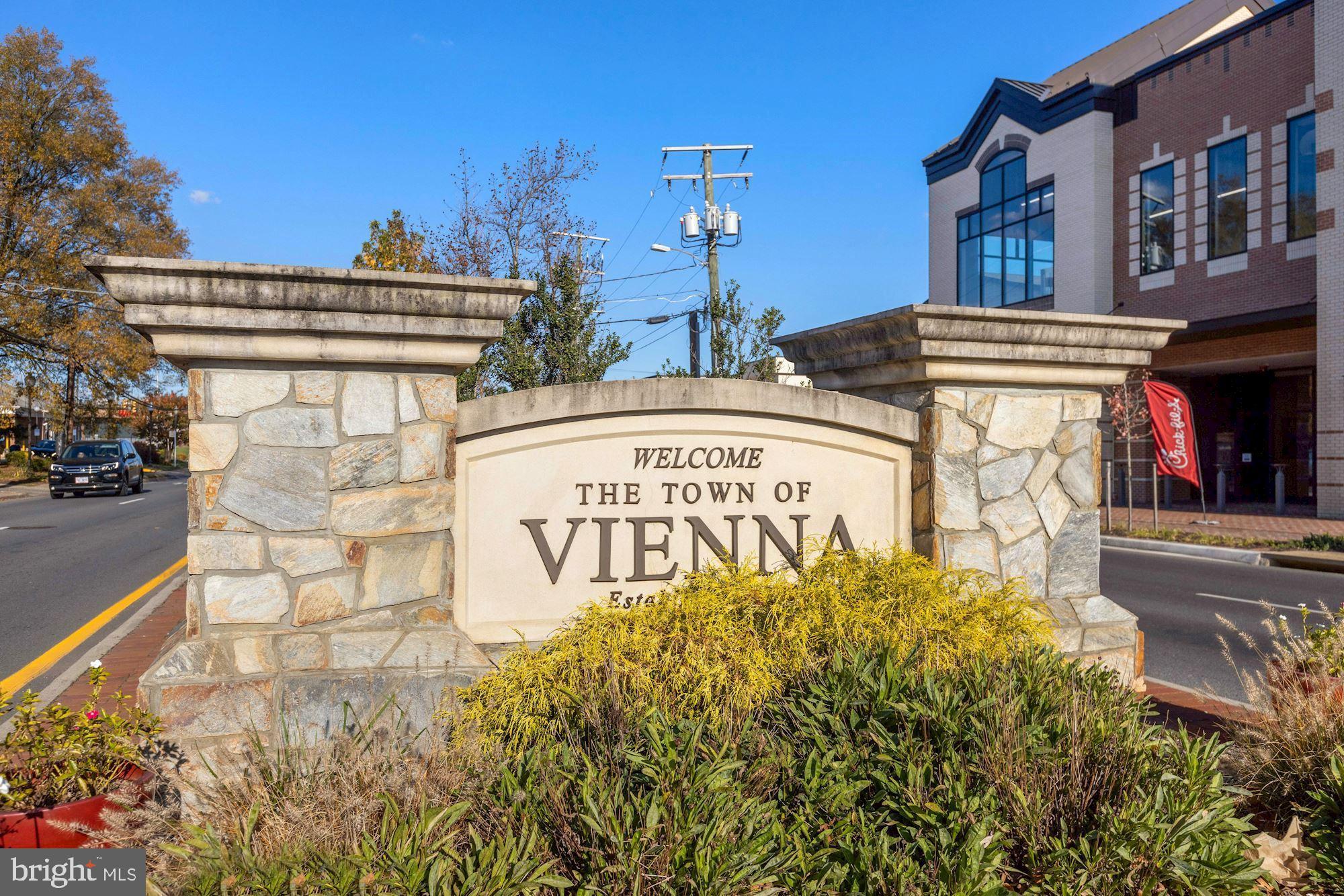 BARRISTERS PLACE - Residential