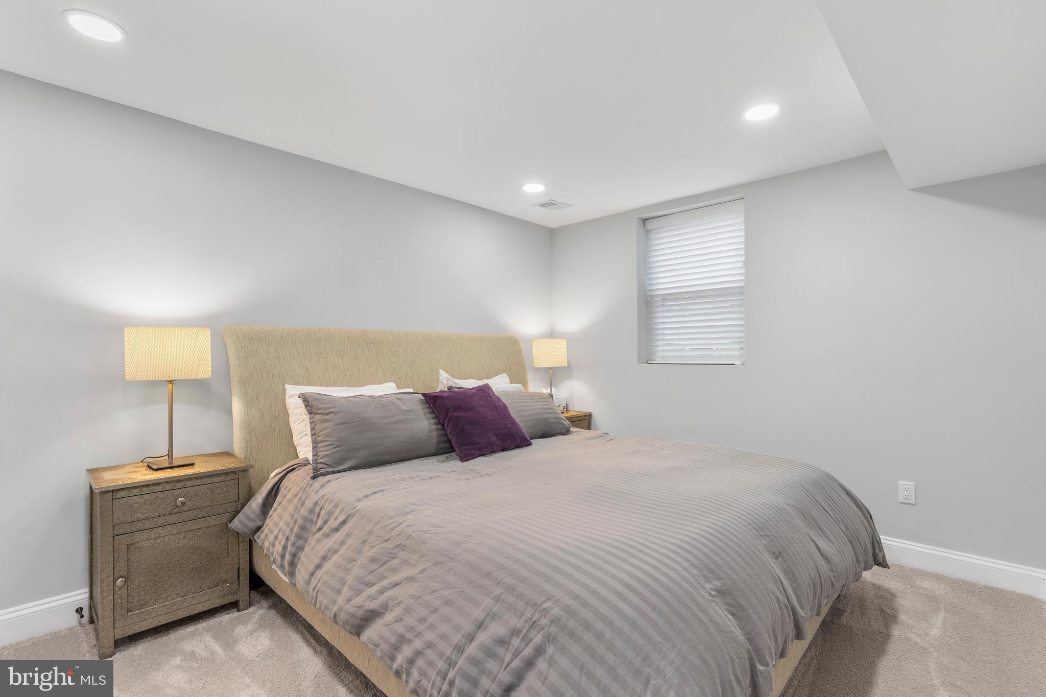 BARRISTERS PLACE - Residential