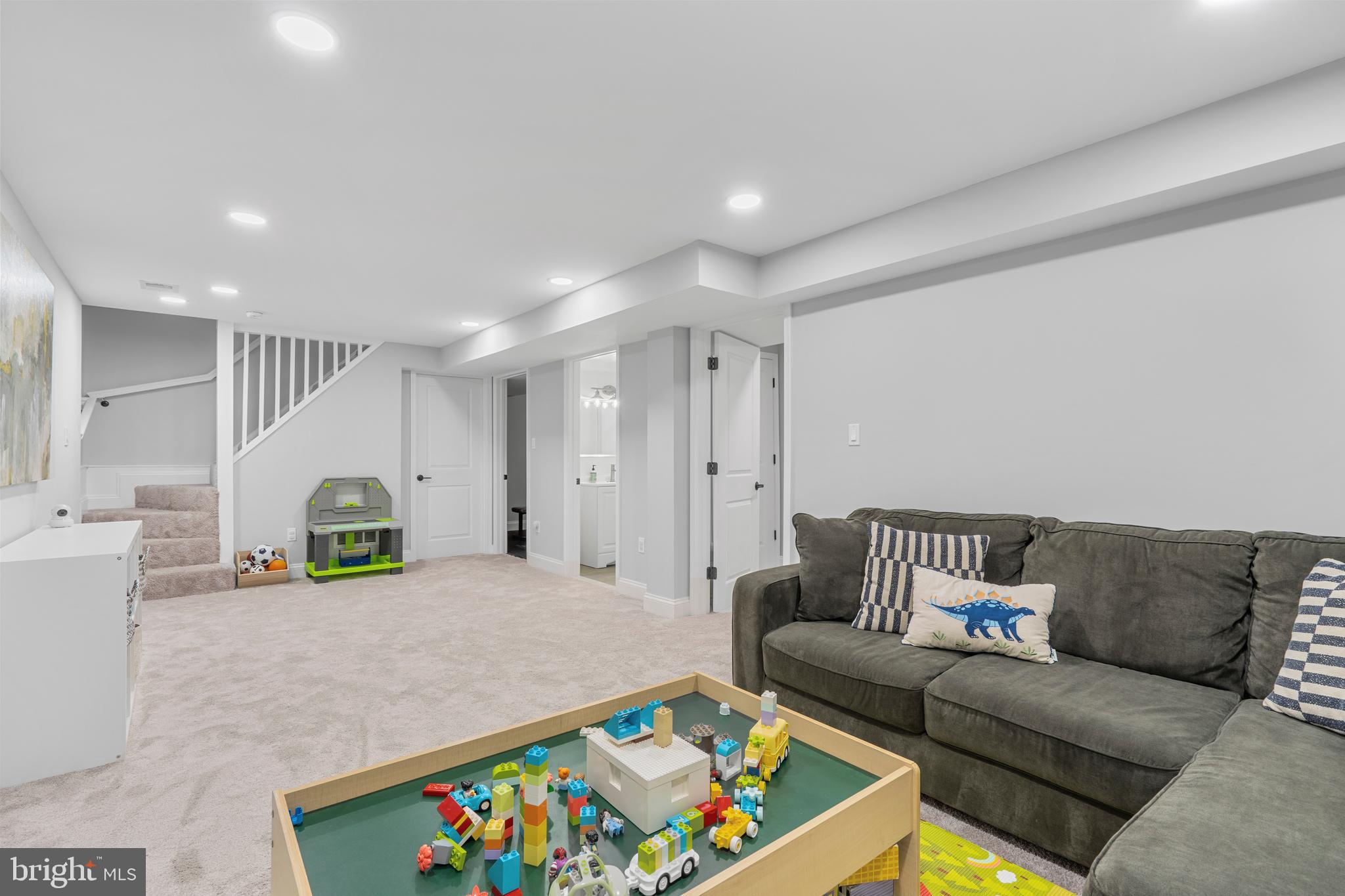 BARRISTERS PLACE - Residential