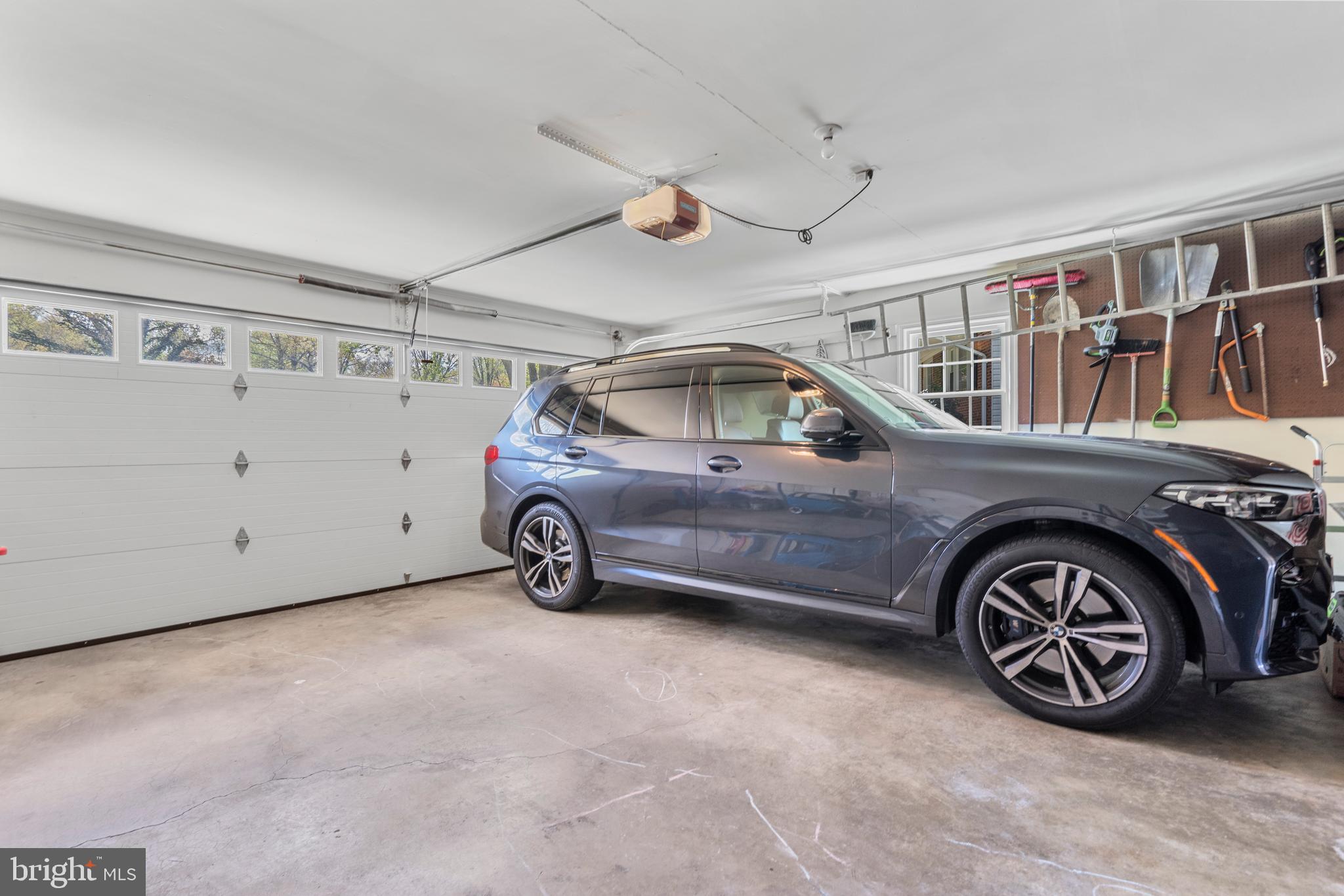 BARRISTERS PLACE - Residential