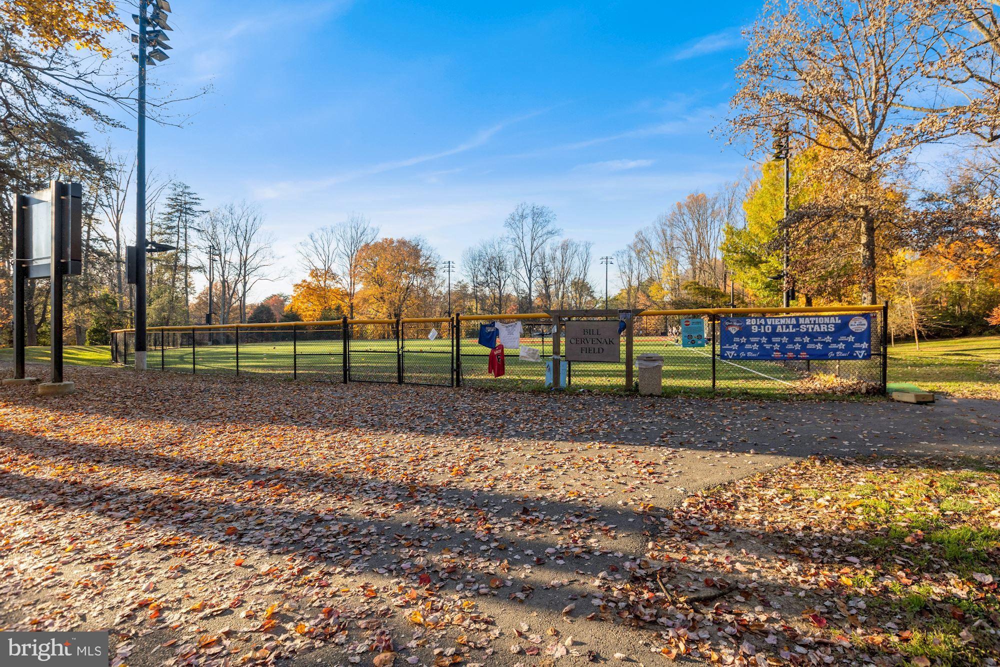 BARRISTERS PLACE - Residential