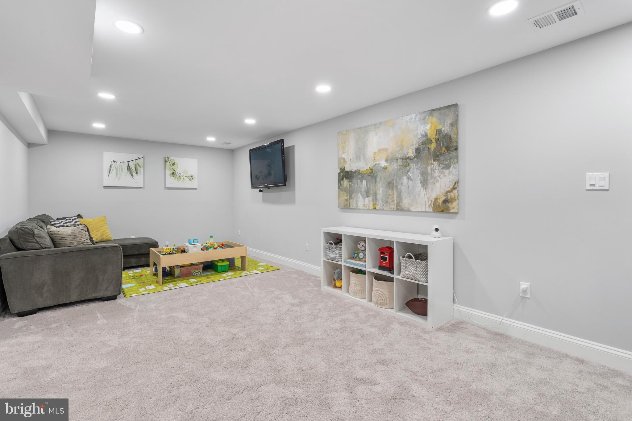 BARRISTERS PLACE - Residential