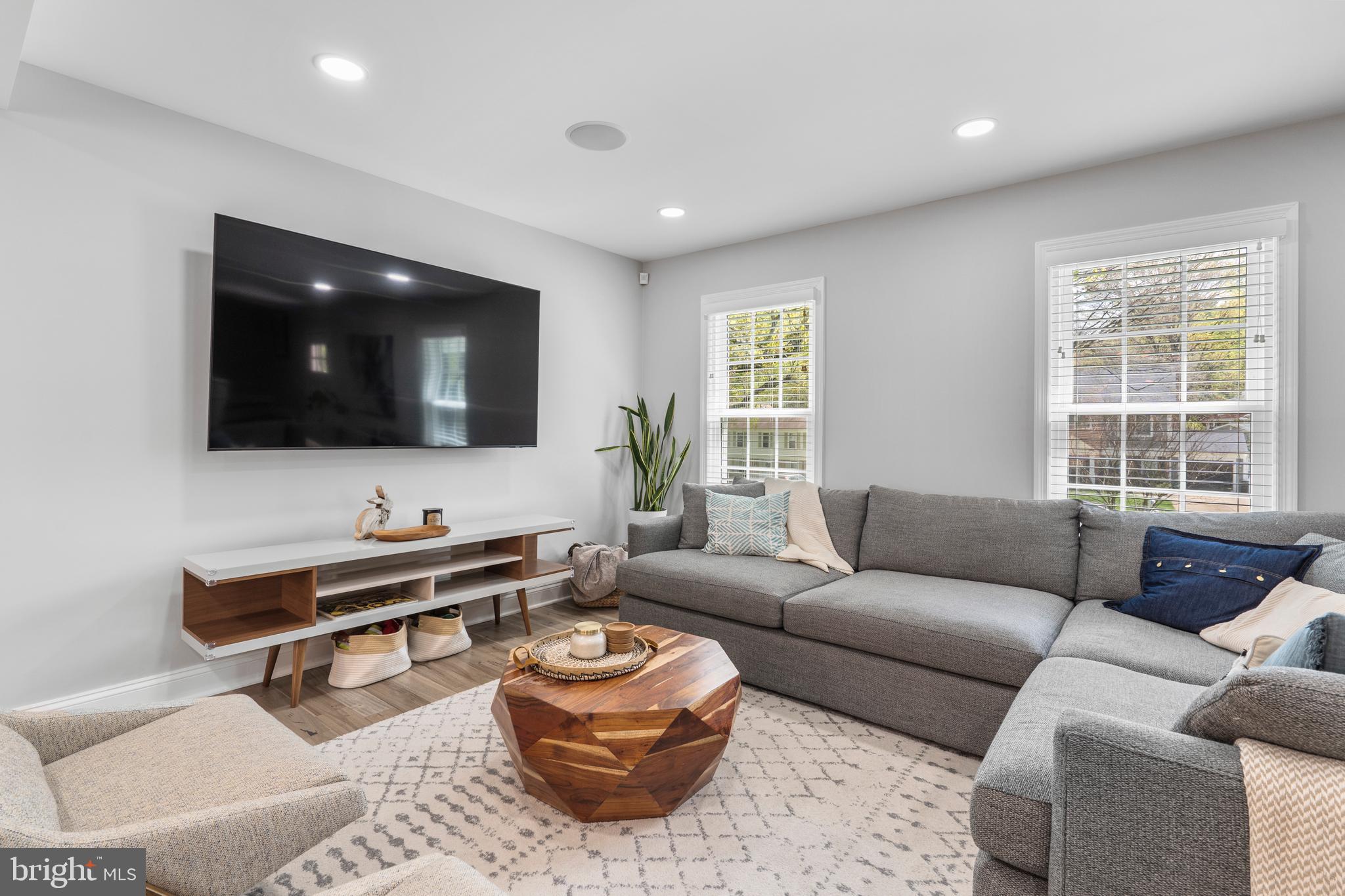 BARRISTERS PLACE - Residential