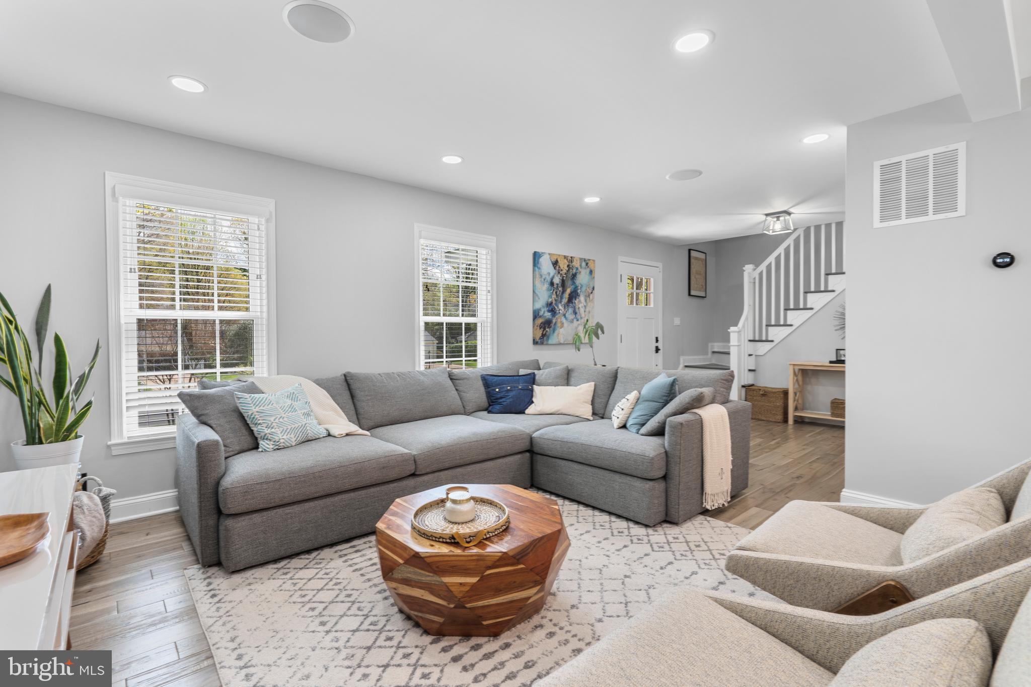 BARRISTERS PLACE - Residential