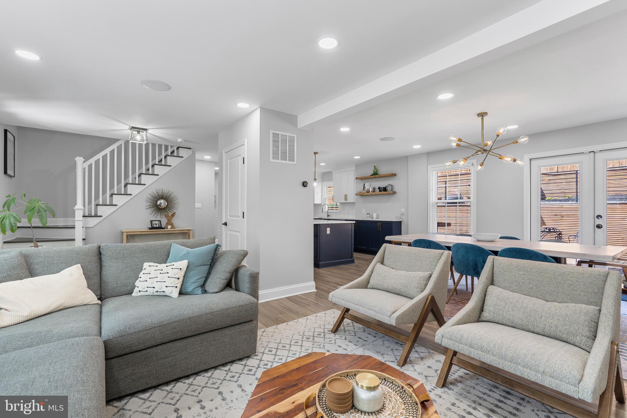 BARRISTERS PLACE - Residential