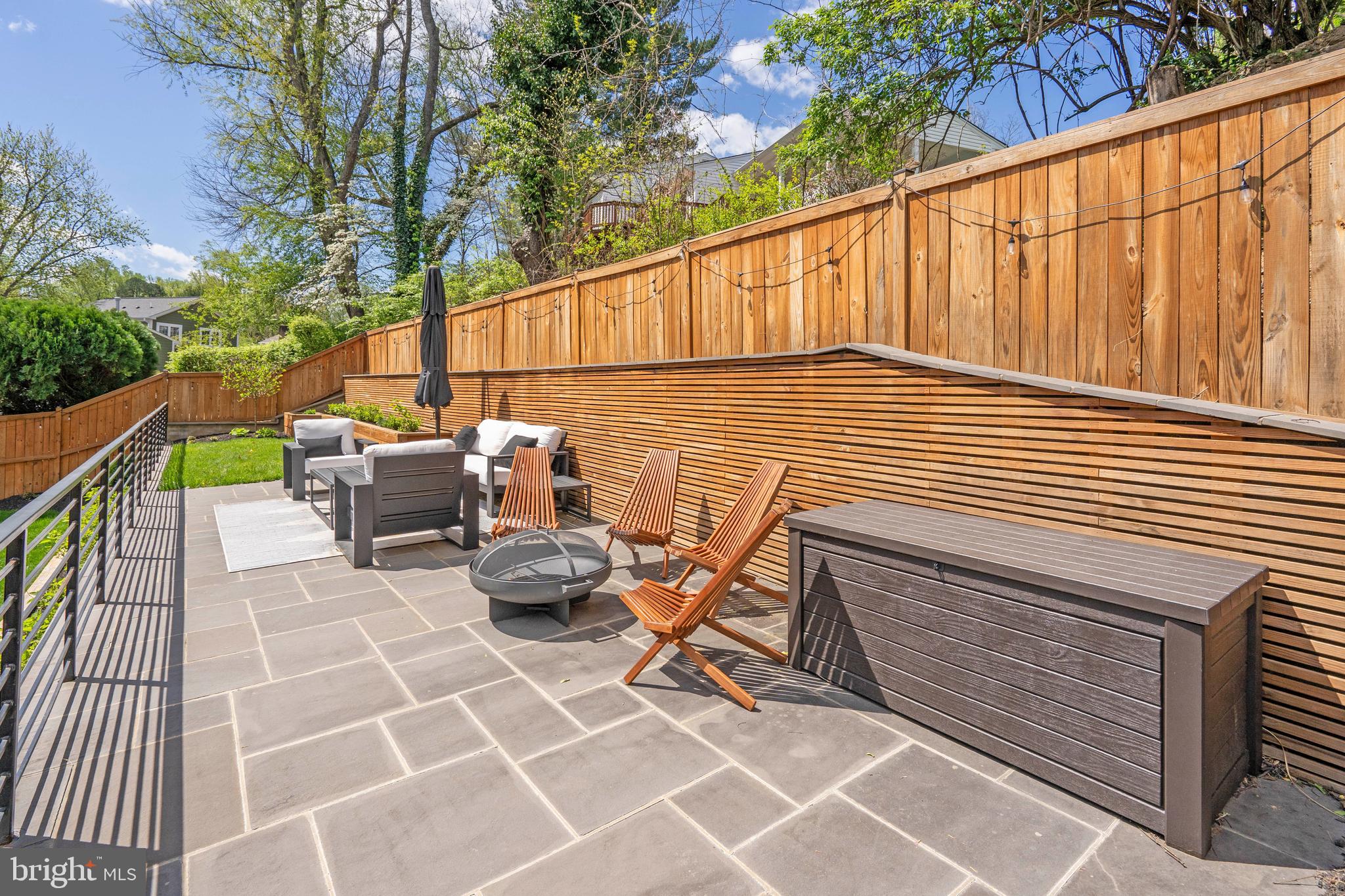 BARRISTERS PLACE - Residential