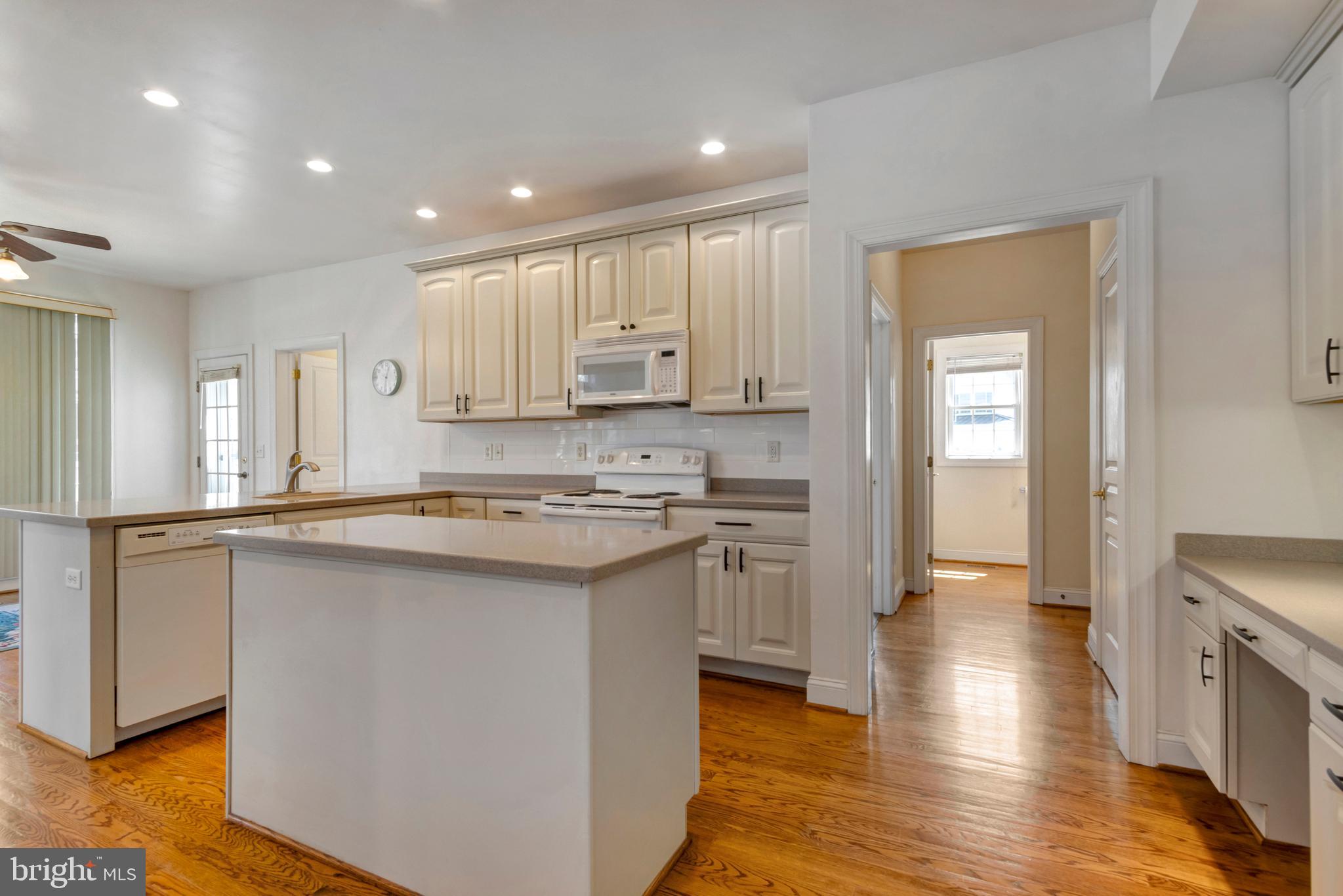 REHOBOTH BEACH YACHT AND CC - Residential