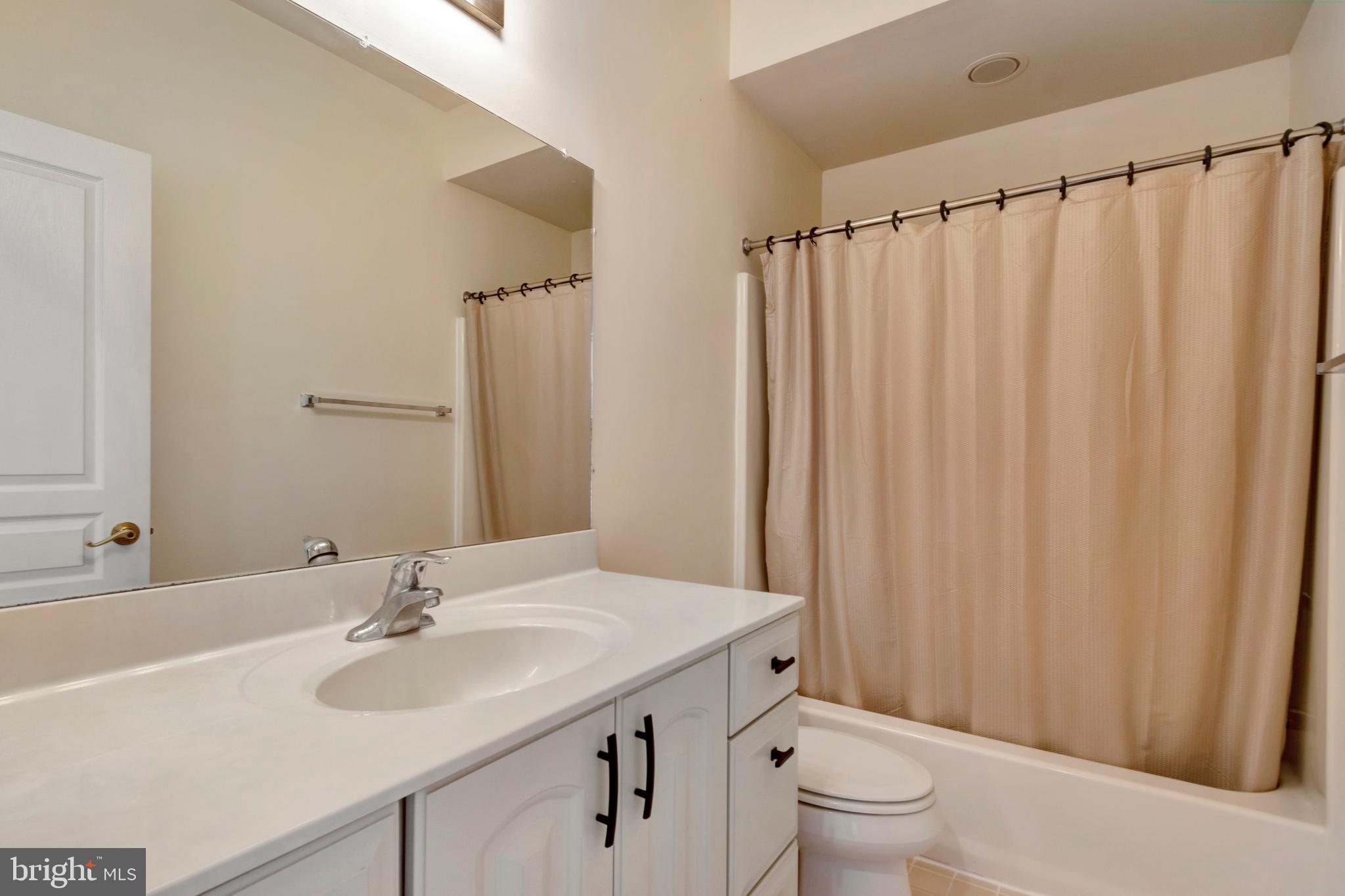 REHOBOTH BEACH YACHT AND CC - Residential