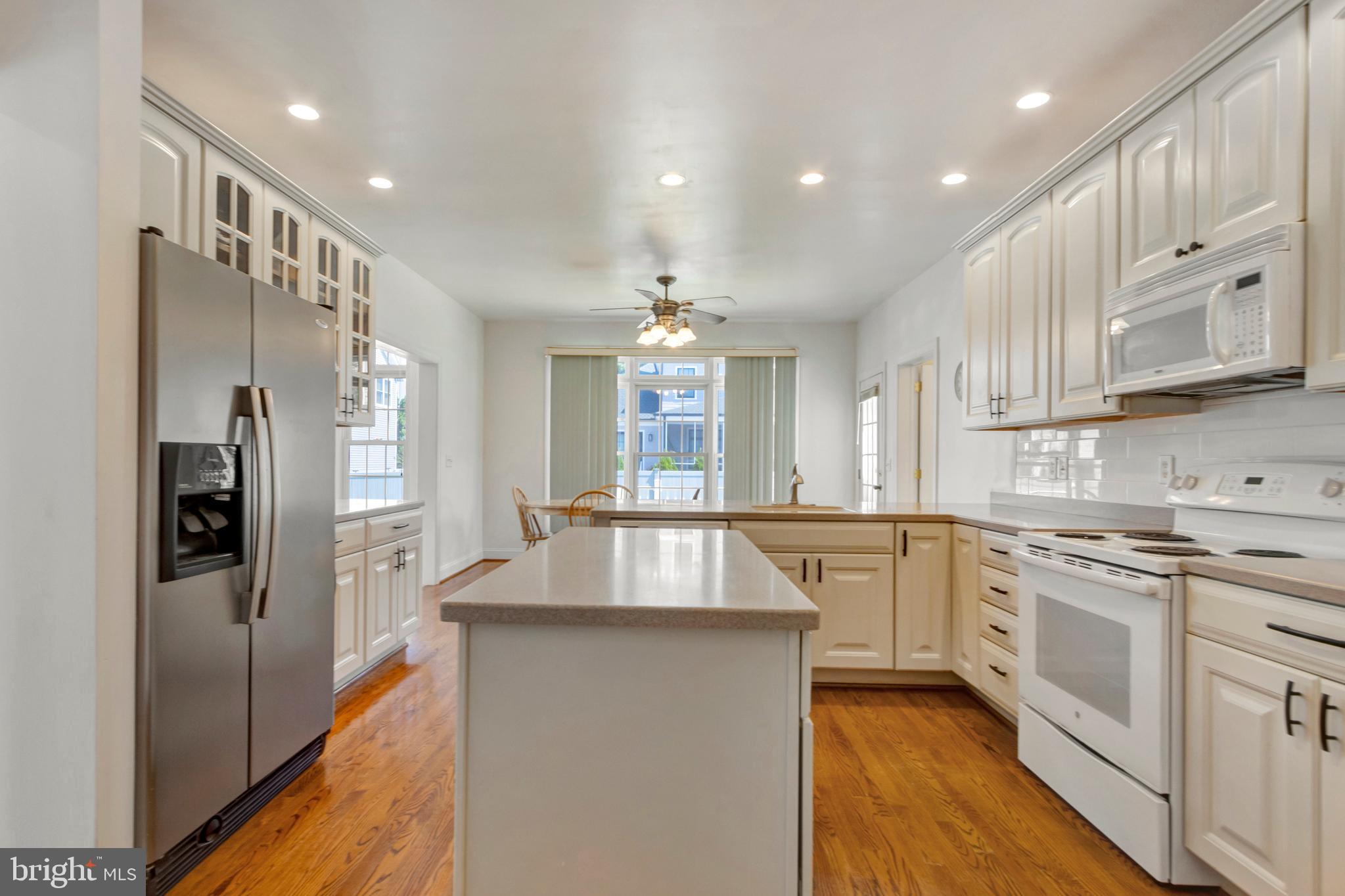 REHOBOTH BEACH YACHT AND CC - Residential