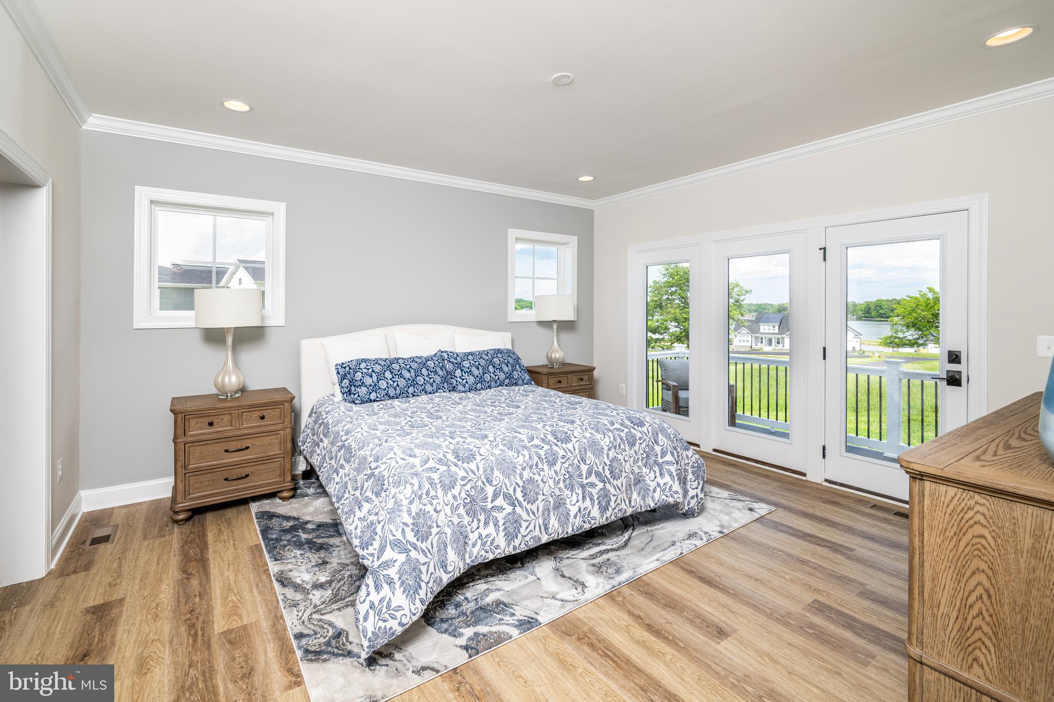 ROCK ISLAND LANDING - Residential