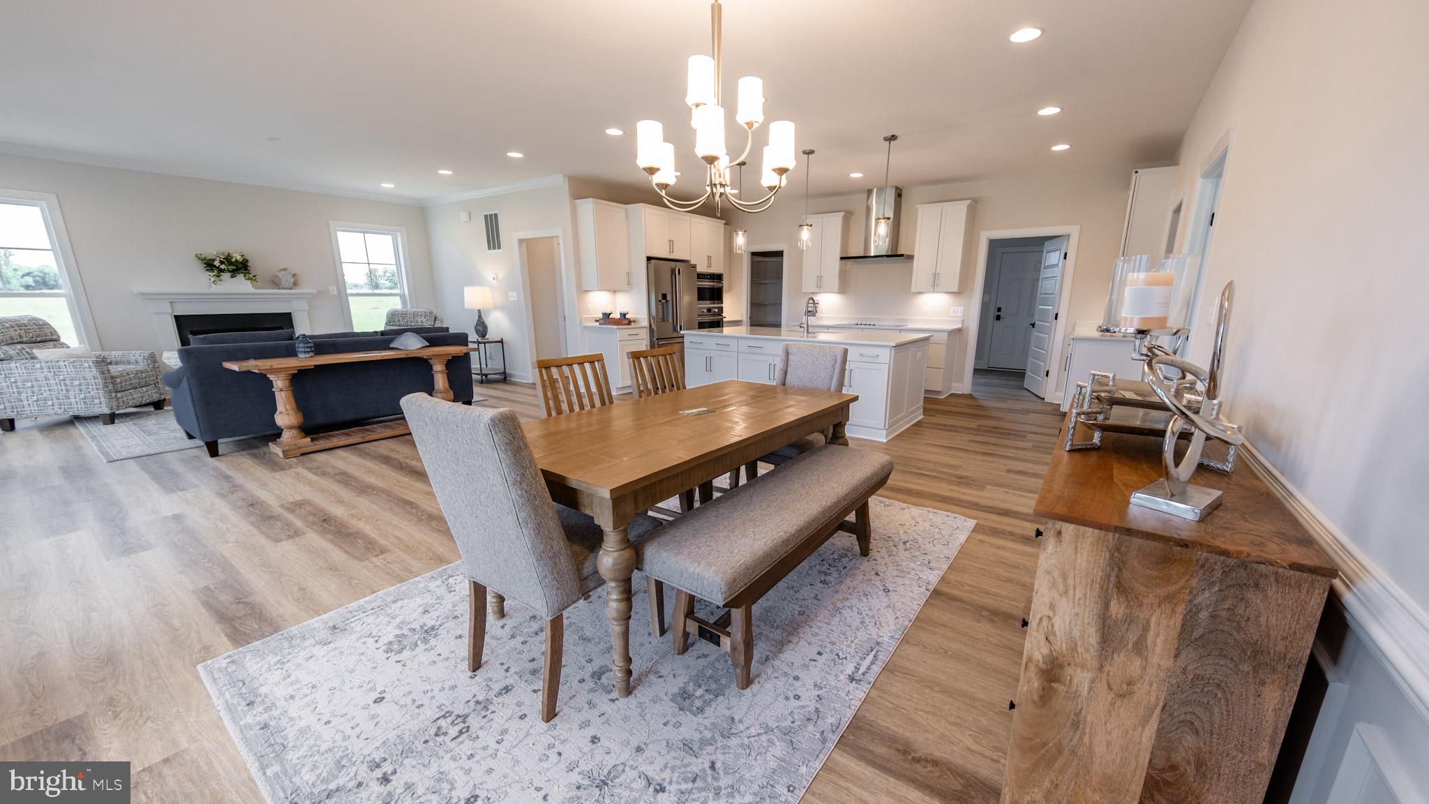 ROCK ISLAND LANDING - Residential