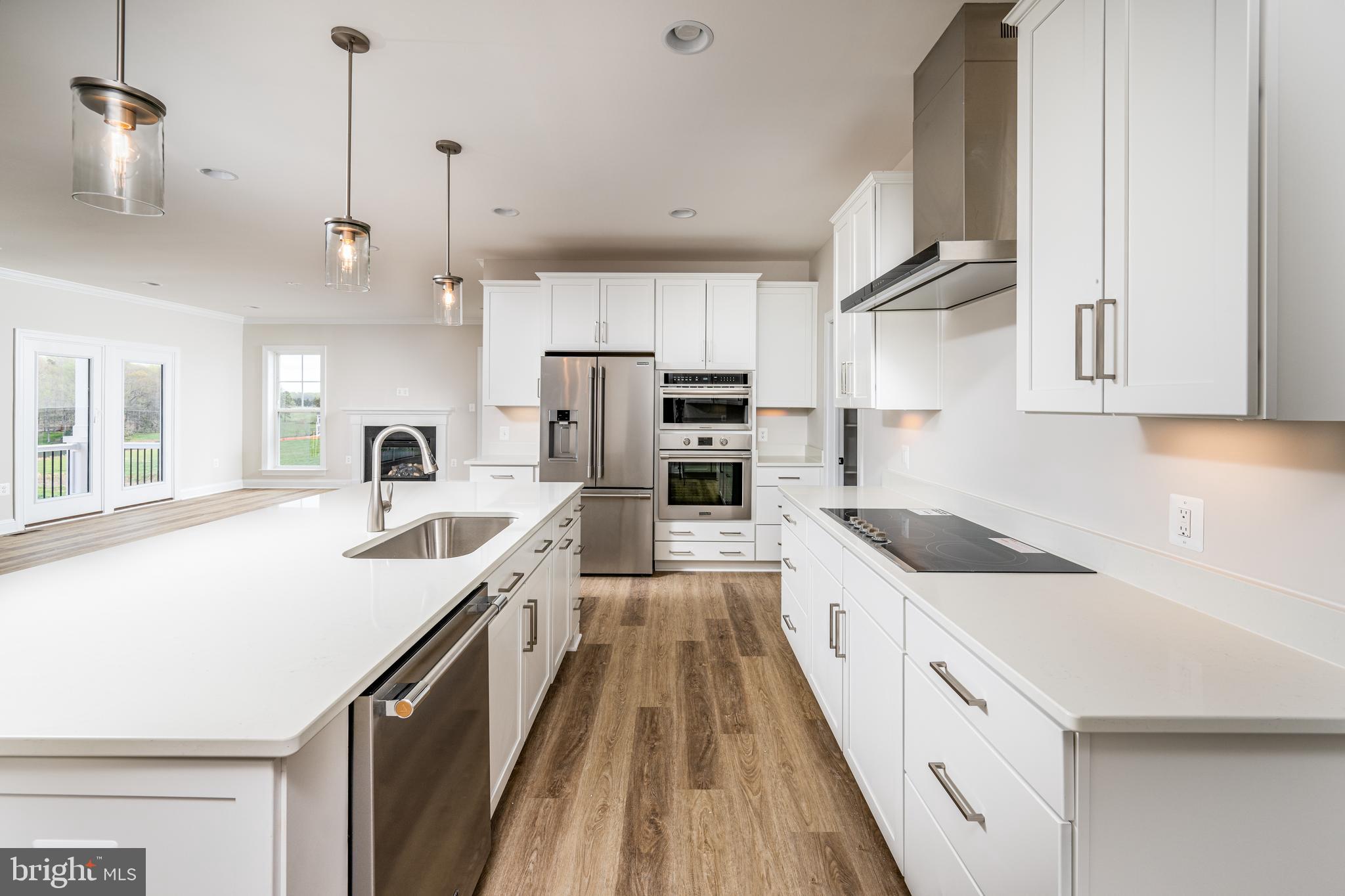 ROCK ISLAND LANDING - Residential