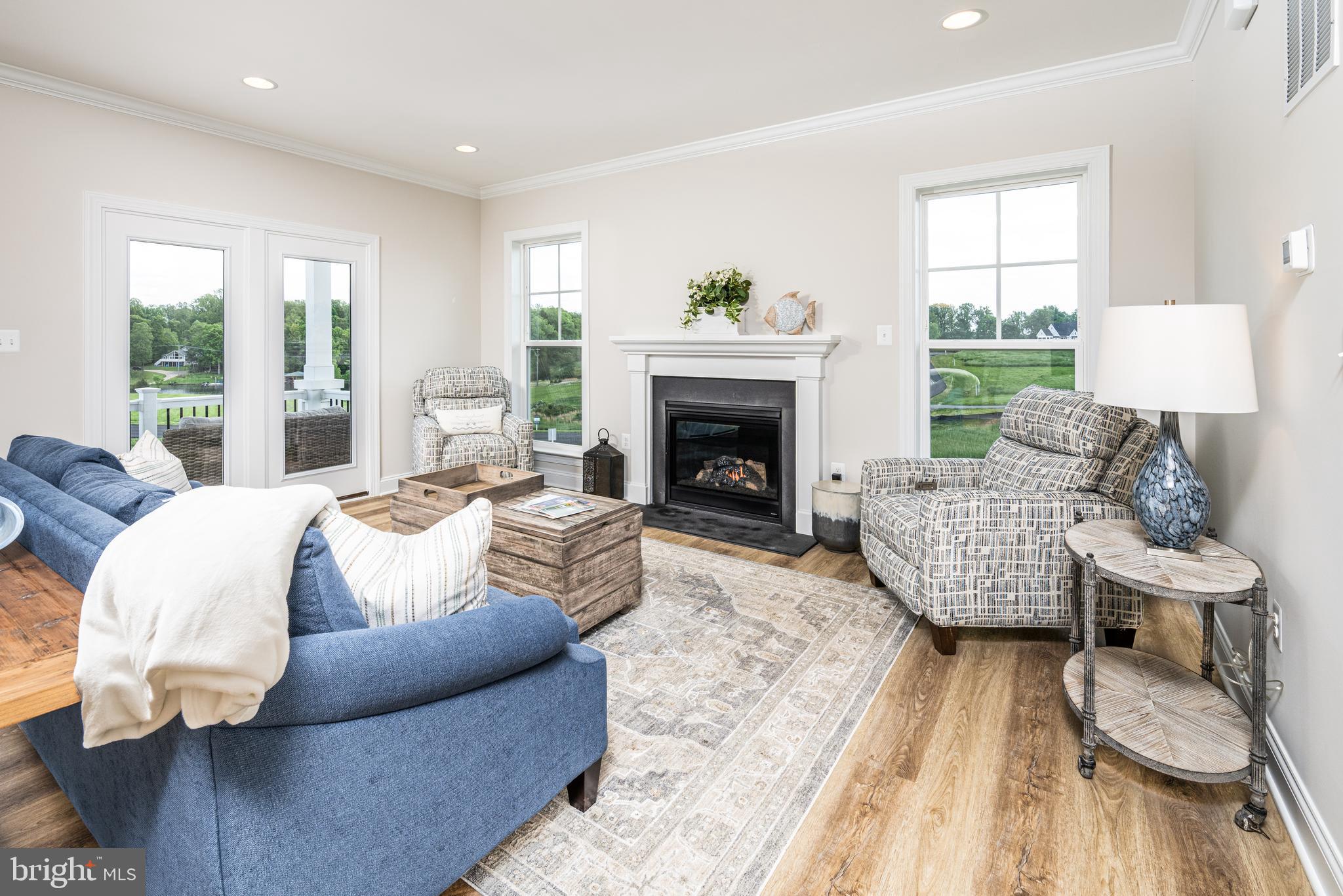 ROCK ISLAND LANDING - Residential