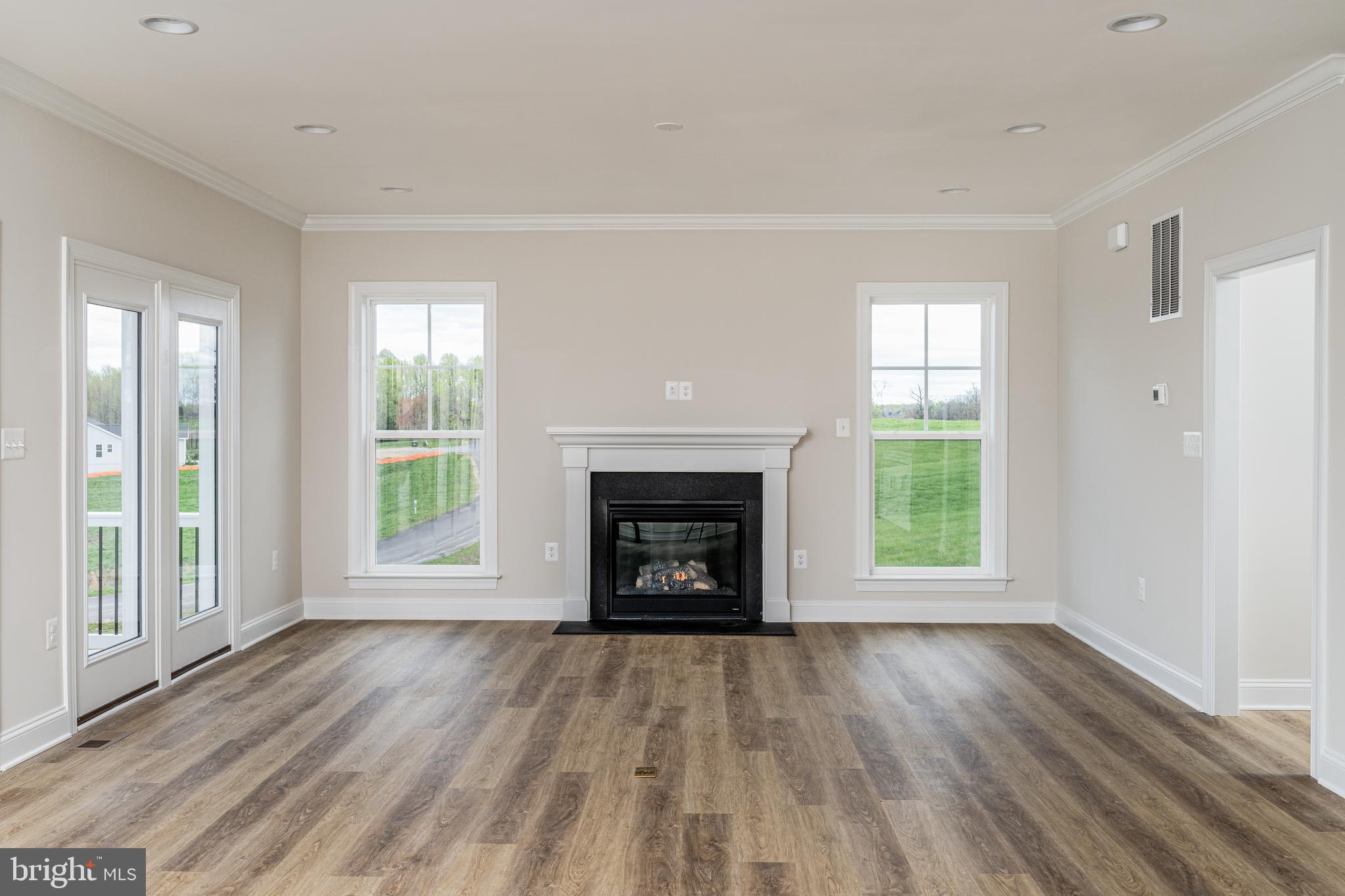 ROCK ISLAND LANDING - Residential