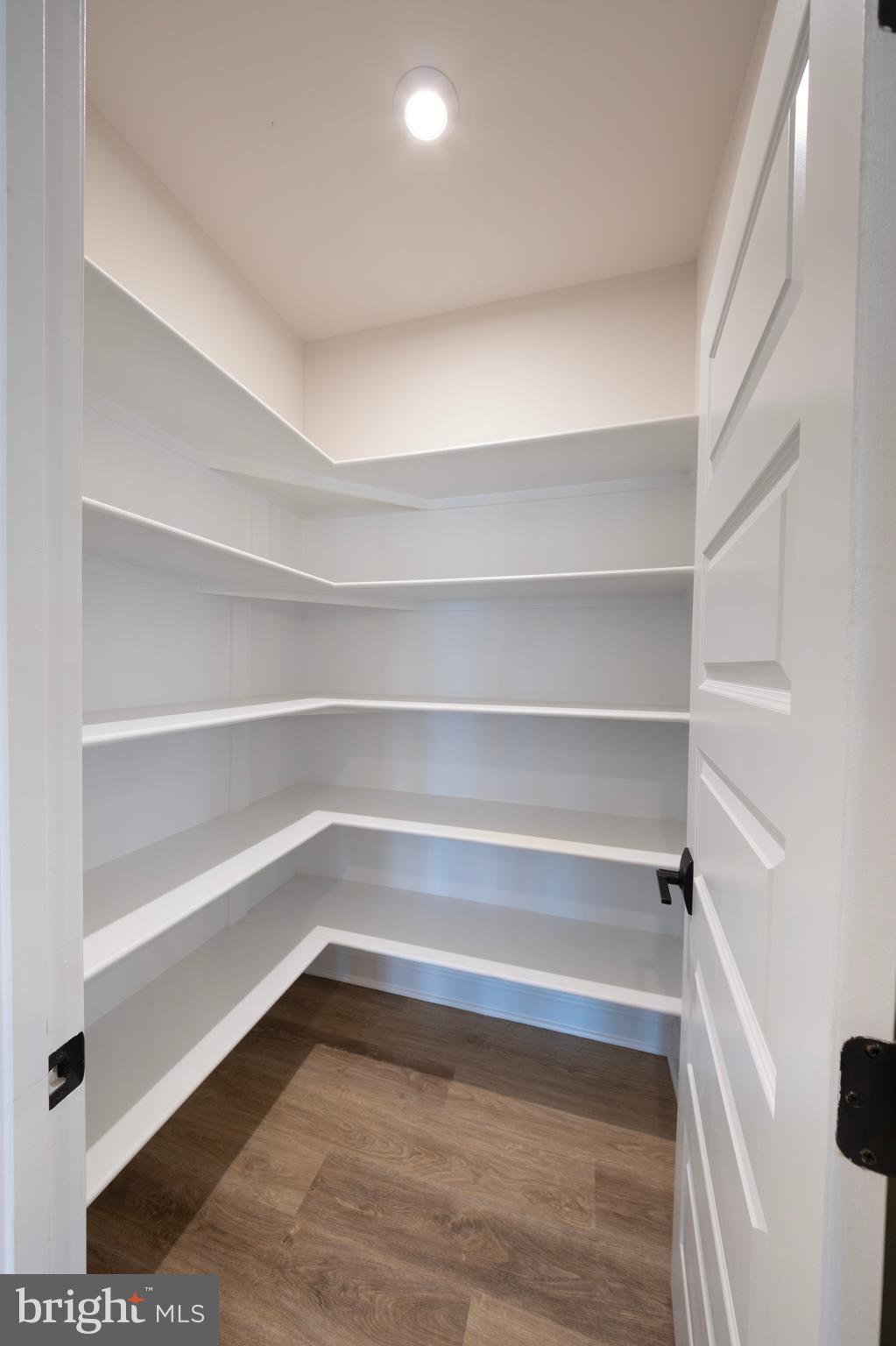 ROCK ISLAND LANDING - Residential