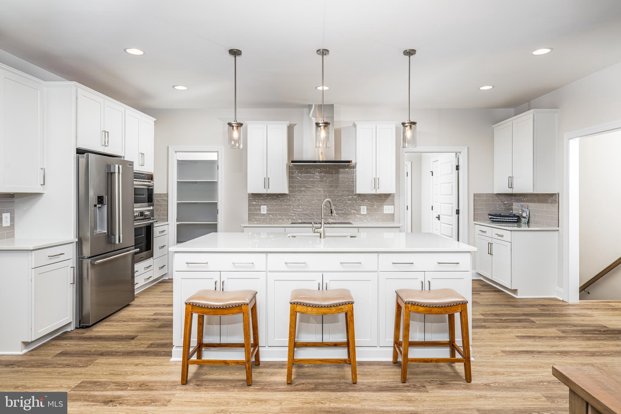 ROCK ISLAND LANDING - Residential