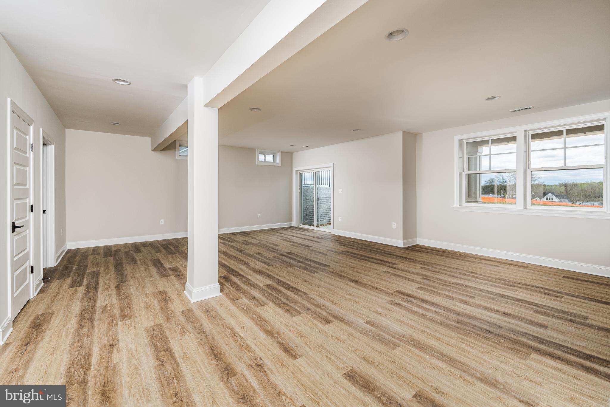 ROCK ISLAND LANDING - Residential