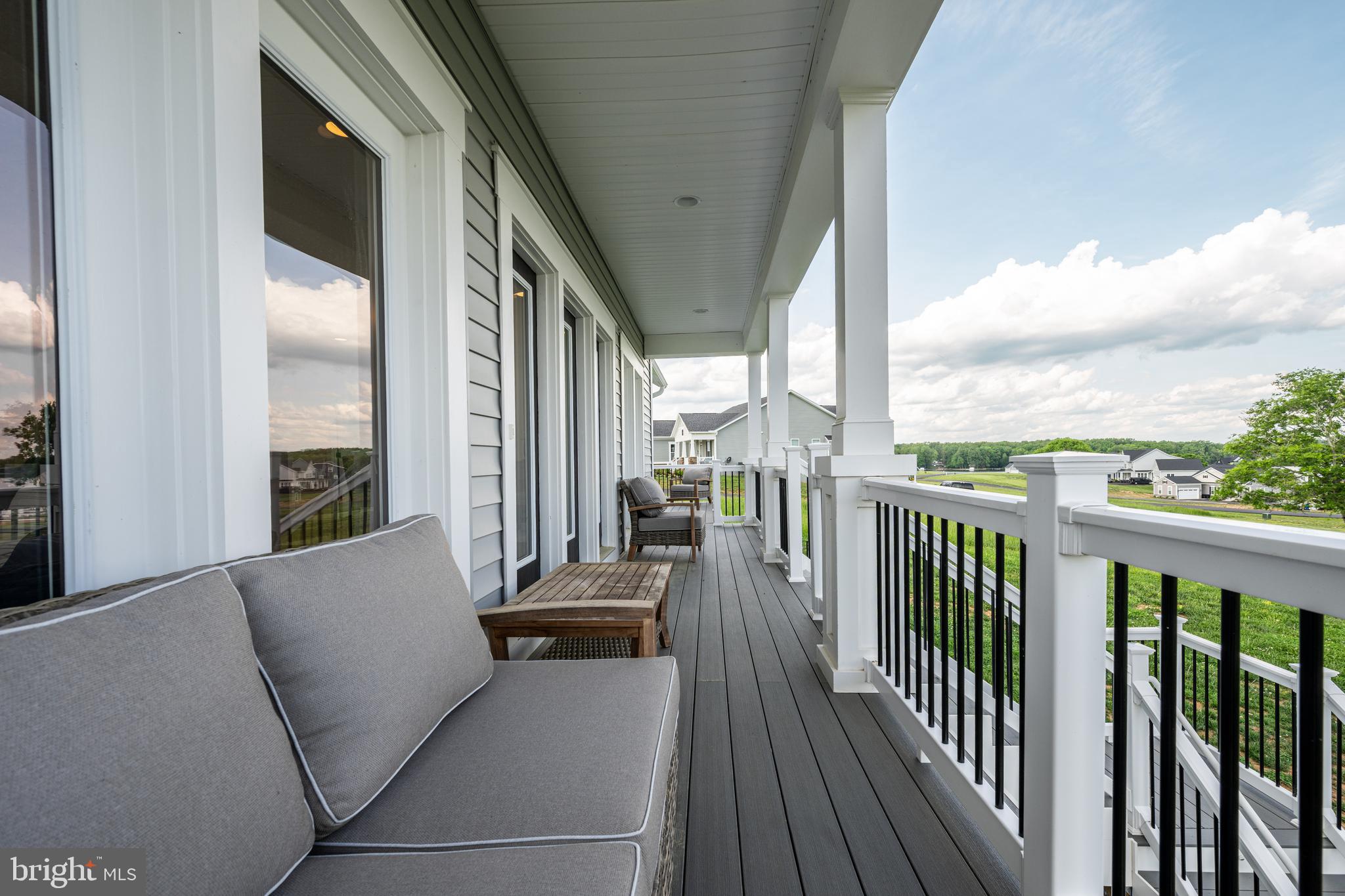 ROCK ISLAND LANDING - Residential