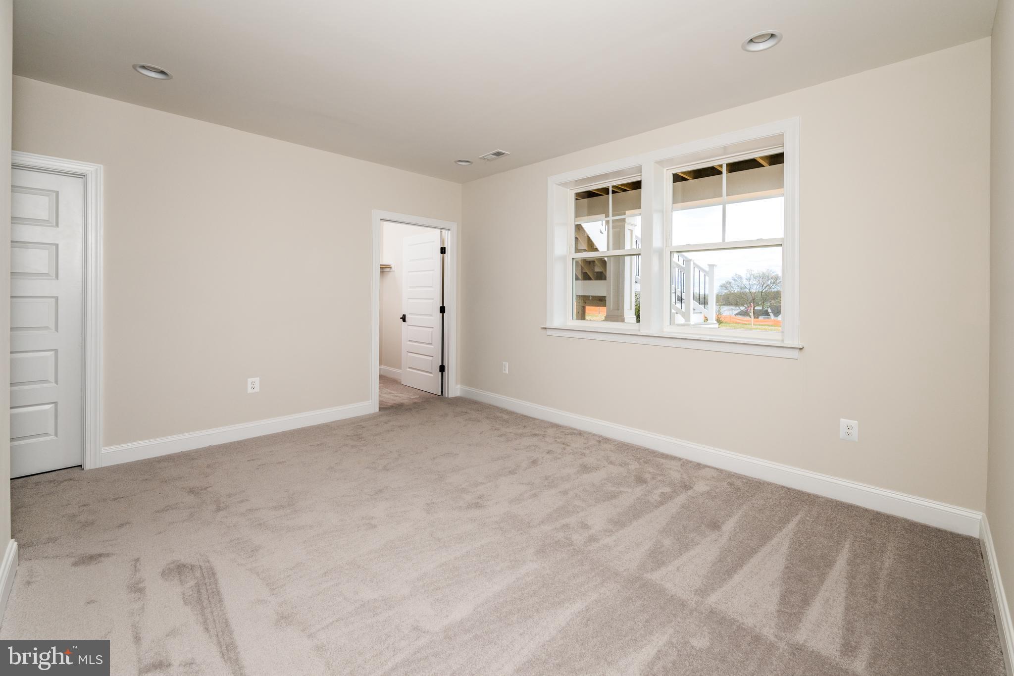 ROCK ISLAND LANDING - Residential