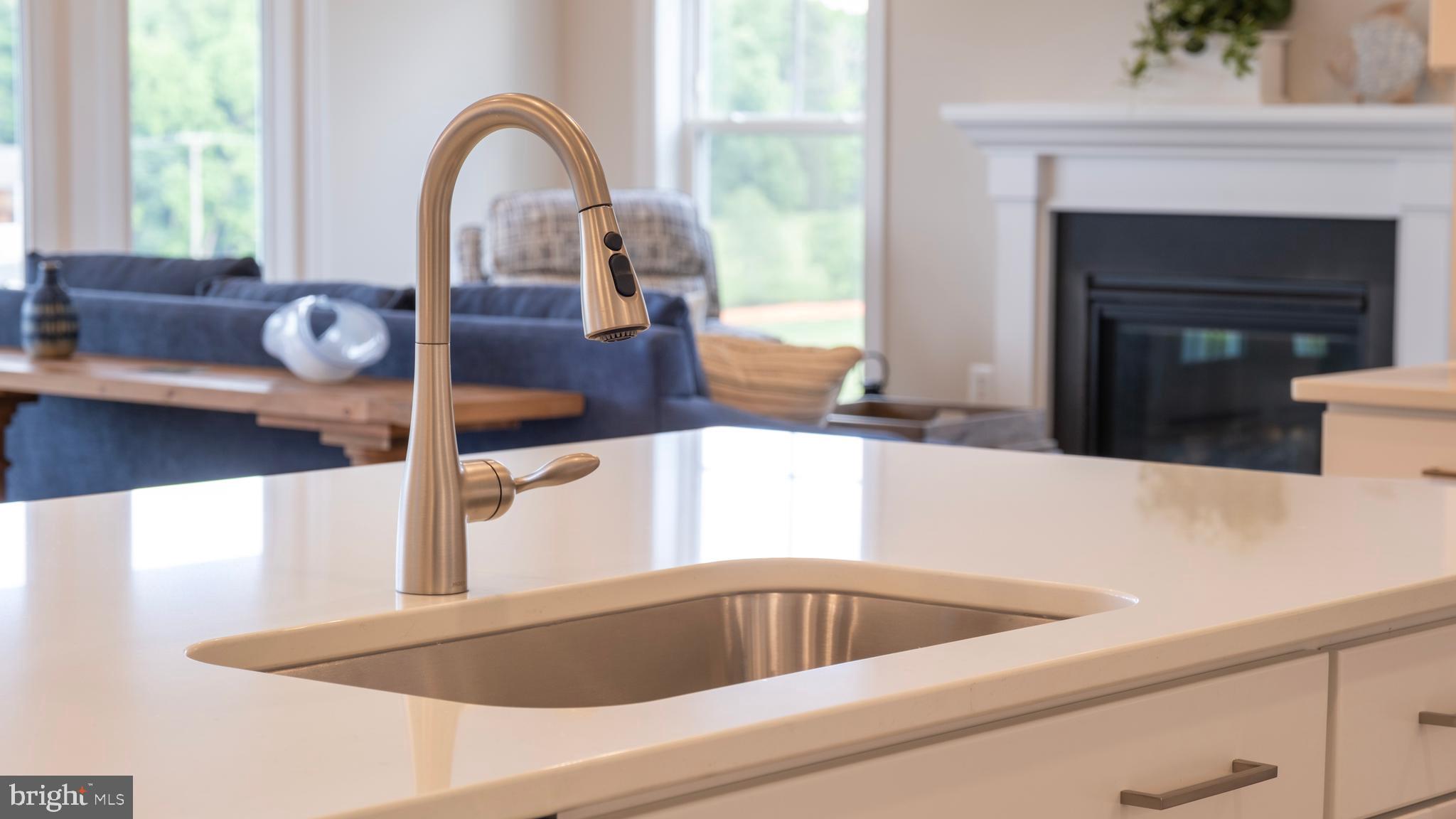 ROCK ISLAND LANDING - Residential