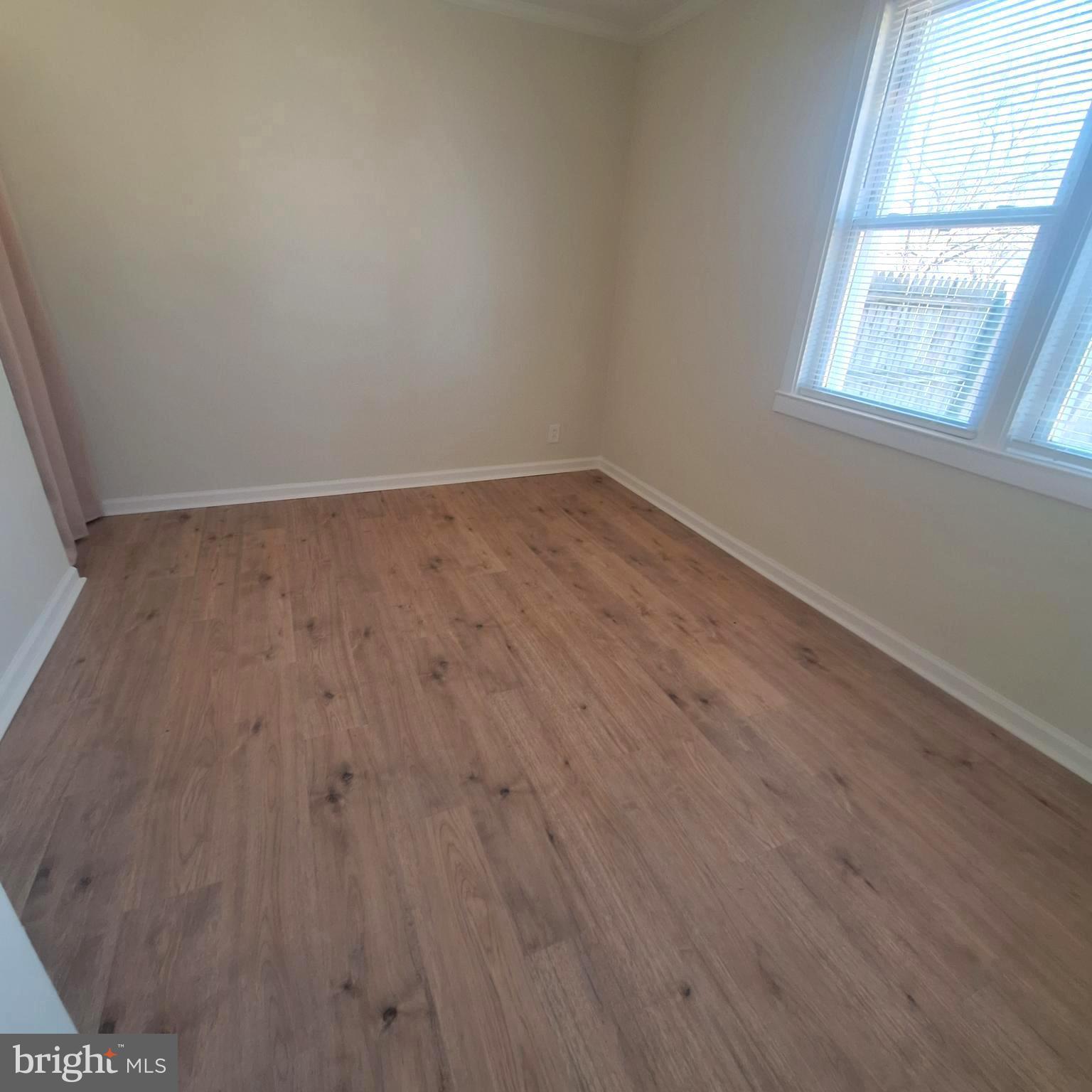 GARDEN CITY - Residential