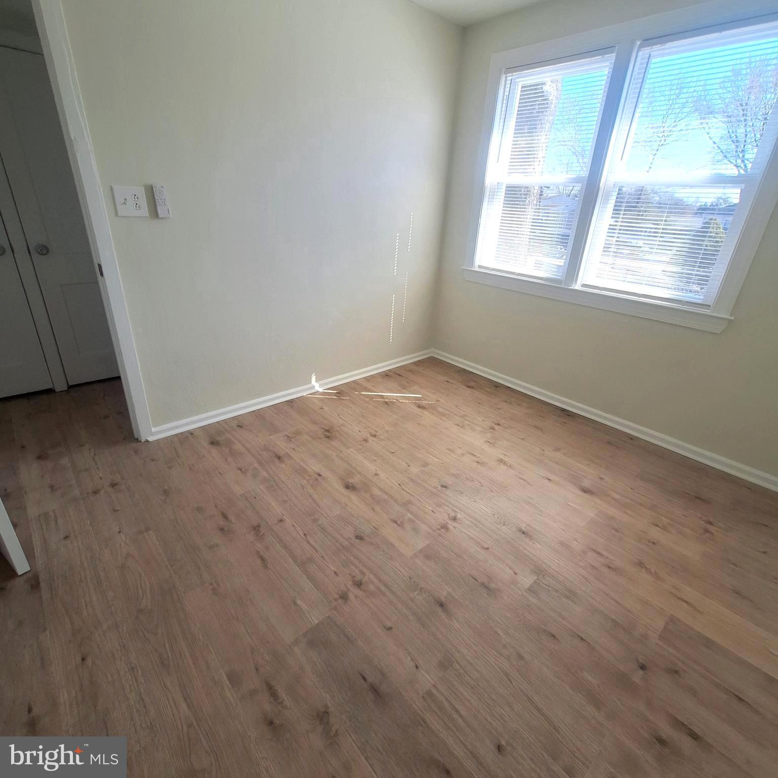 GARDEN CITY - Residential