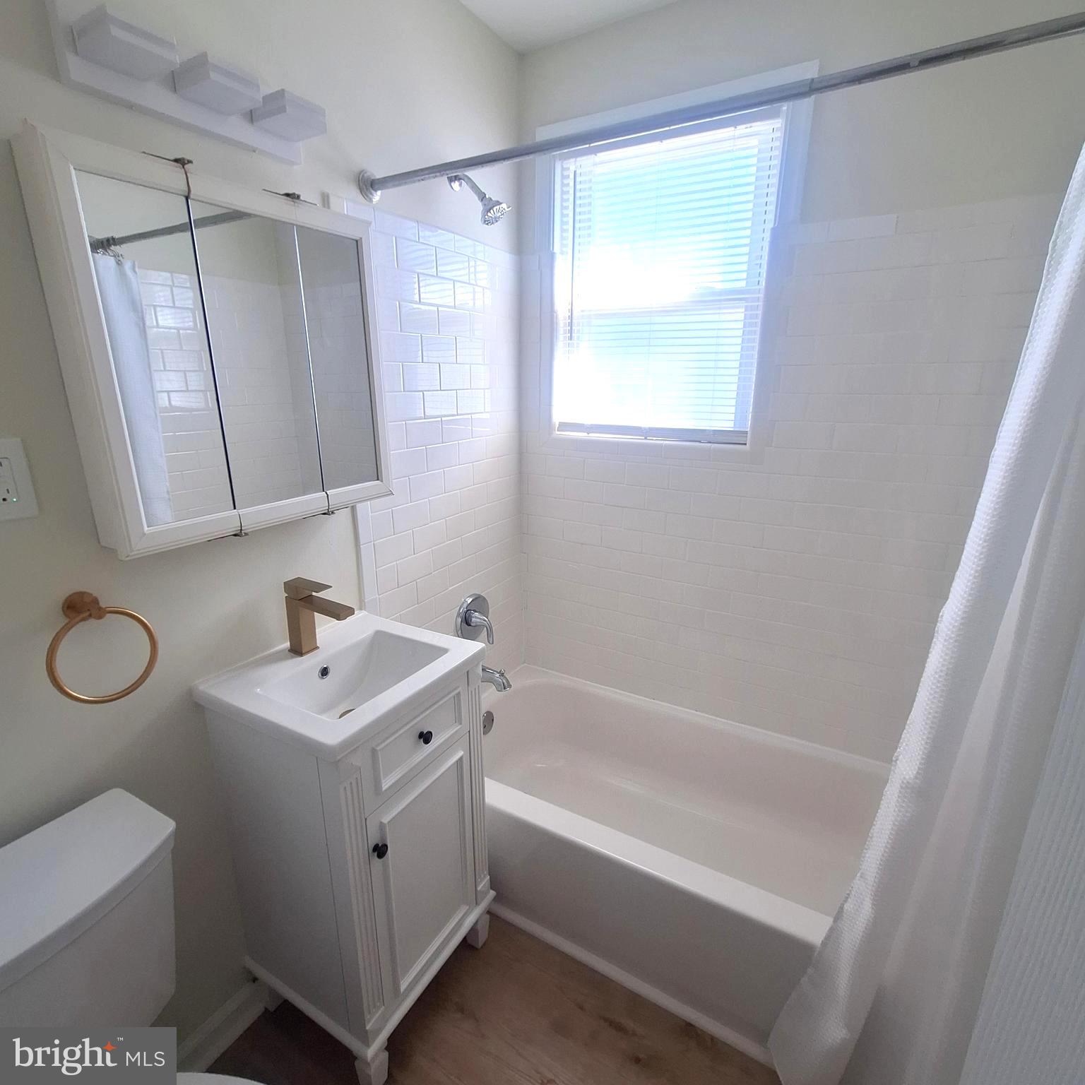 GARDEN CITY - Residential