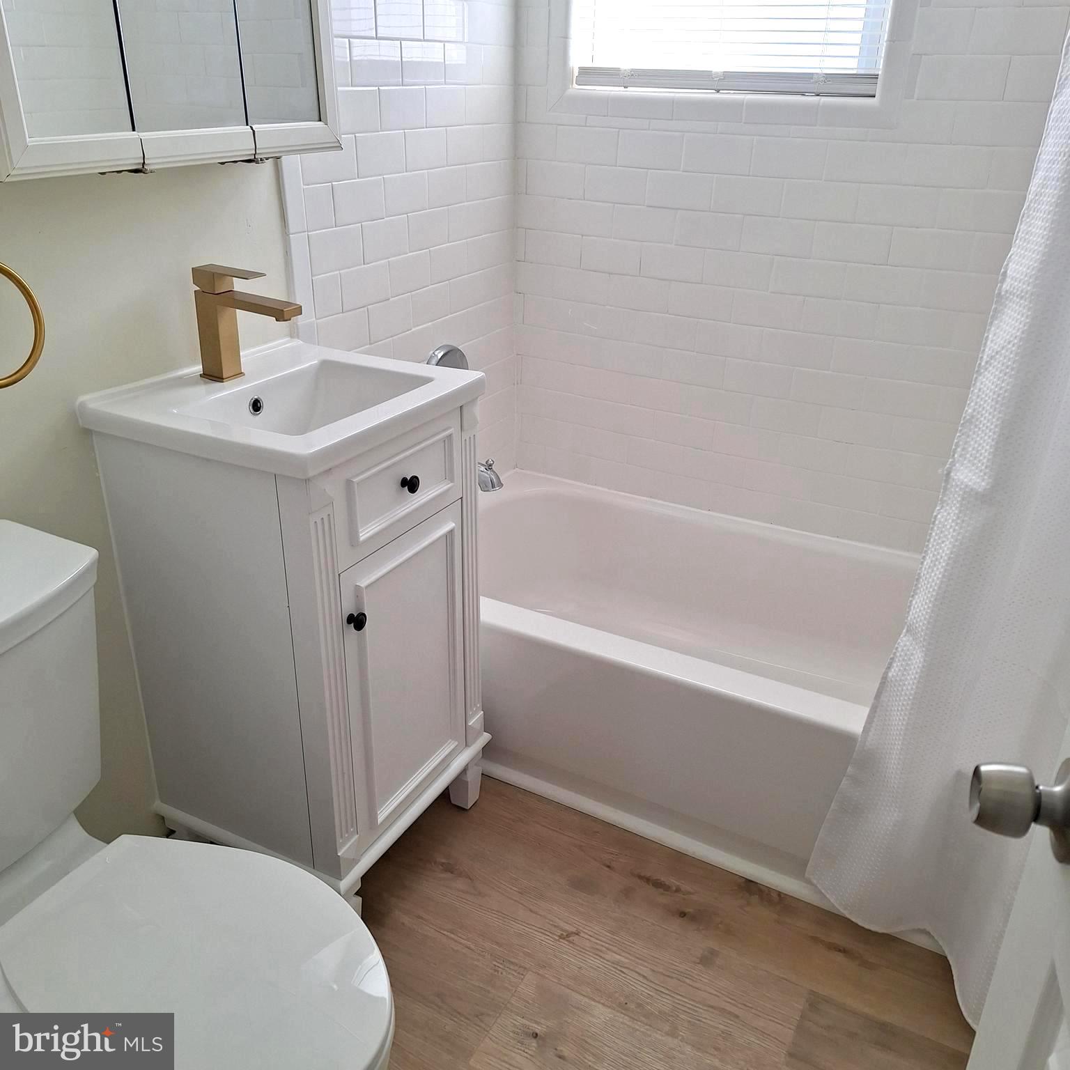 GARDEN CITY - Residential