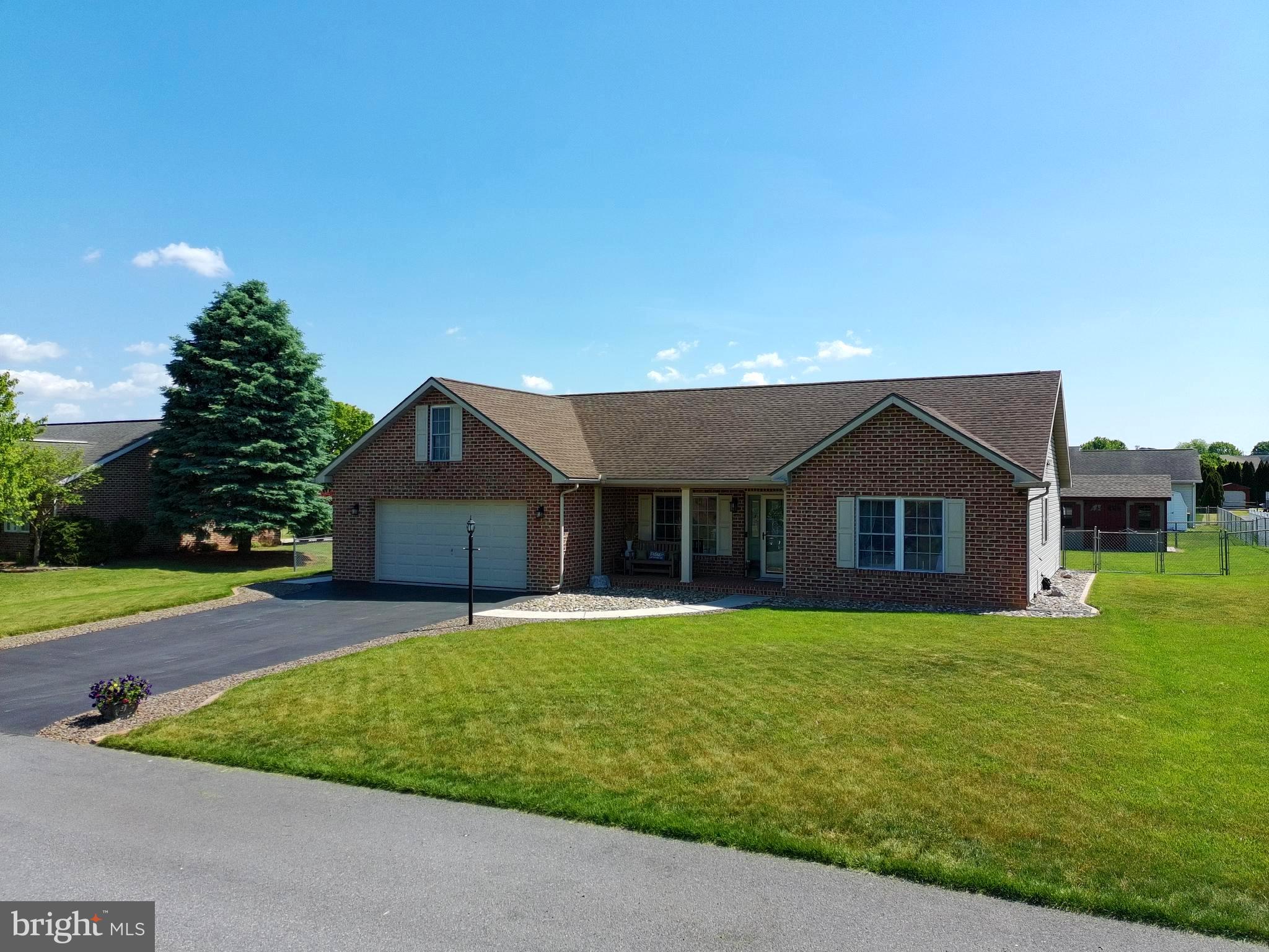 LAURICH MEADOWS - Residential