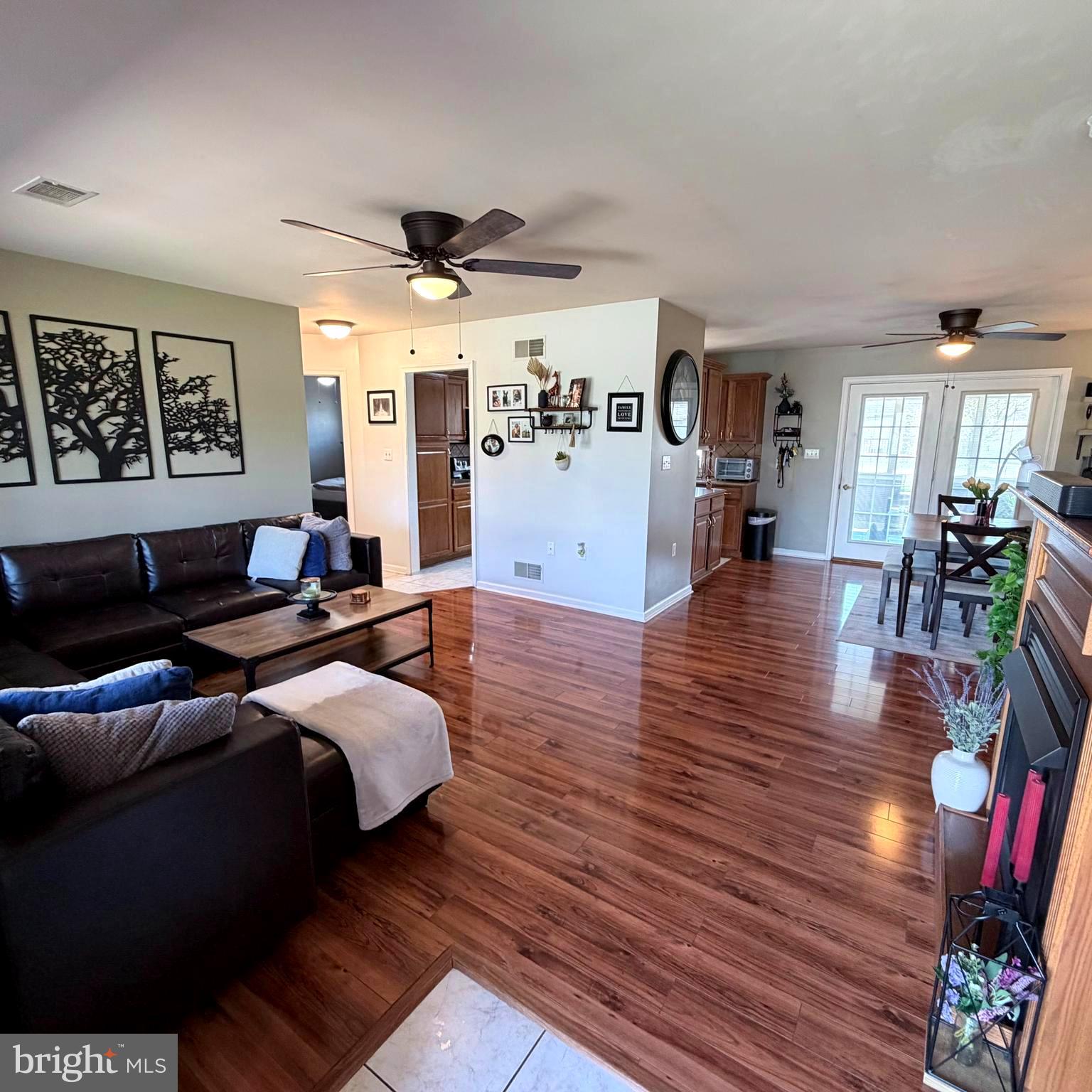 LAURICH MEADOWS - Residential