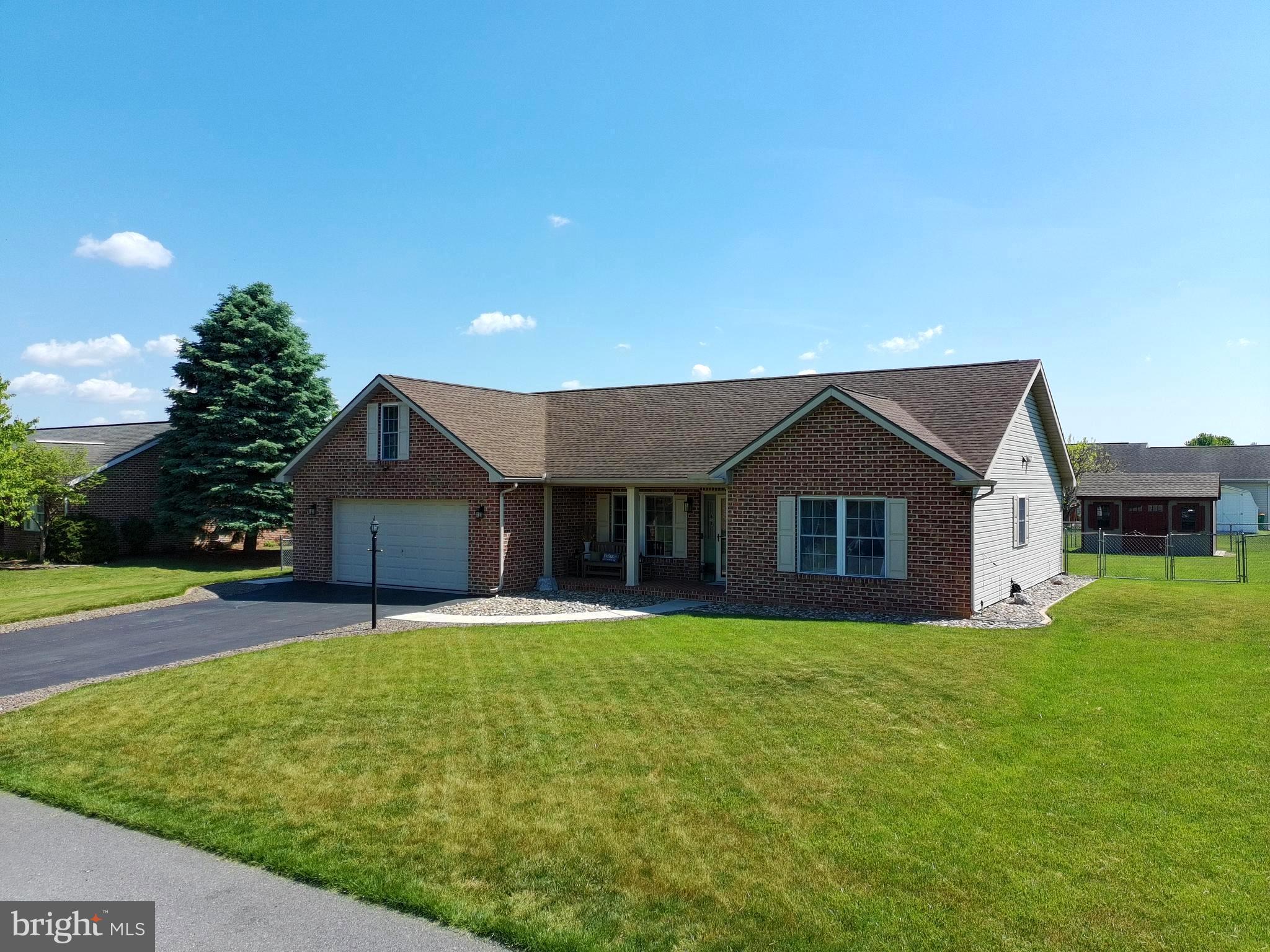 LAURICH MEADOWS - Residential