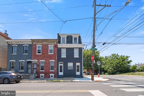 Multifamily For Sale - 5026 Master Street<br/> PHILADELPHIA, PA 19131