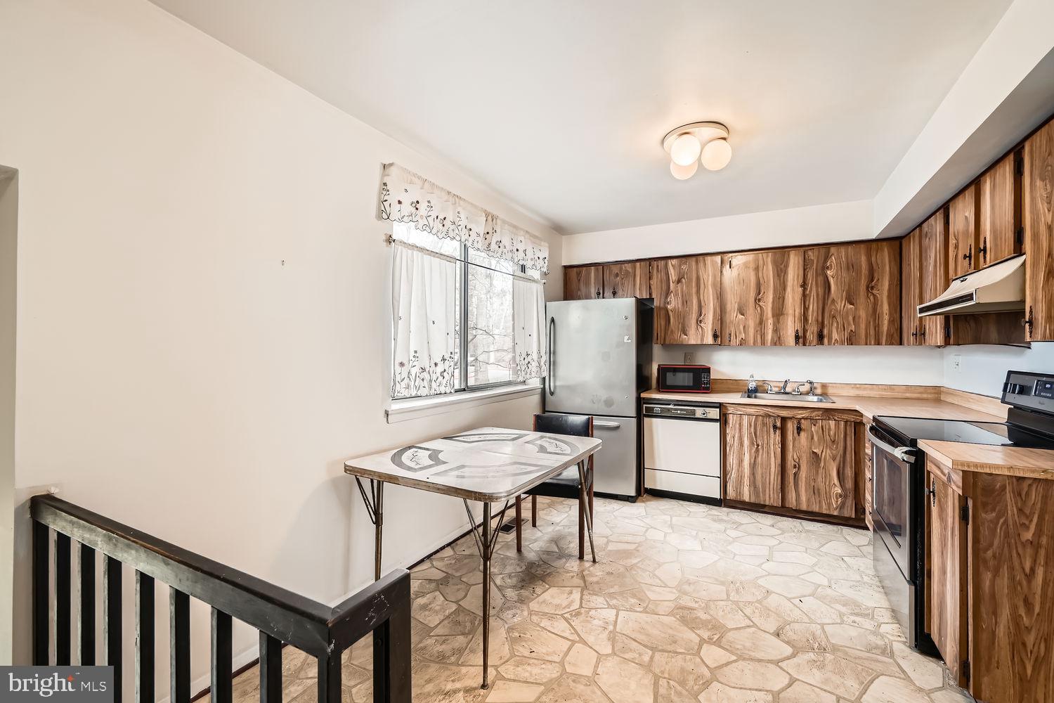 ELKHORN LANDING - Residential